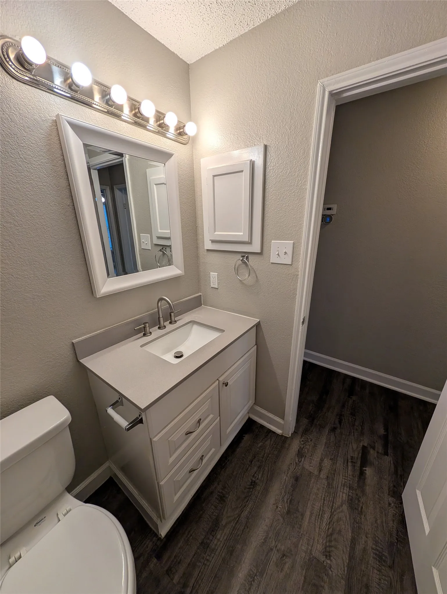 Single Family Residence For Sale in Tarrant County , 8220 Meadowbrook Drive, Watauga, Texas 76148, 3 Bedroom, 2 Bathroom, 2 Garage spaces, 1,356 Sqft, built in 1987, mls#21333495, Real Estate Agent in Watauga, Homes For Sale in Tarrant county, Homes For Sale in Watauga, Realtor in Watauga Texas, Real Estate Brokerage Independent Realty Texas, Luminita Cordes Realtor