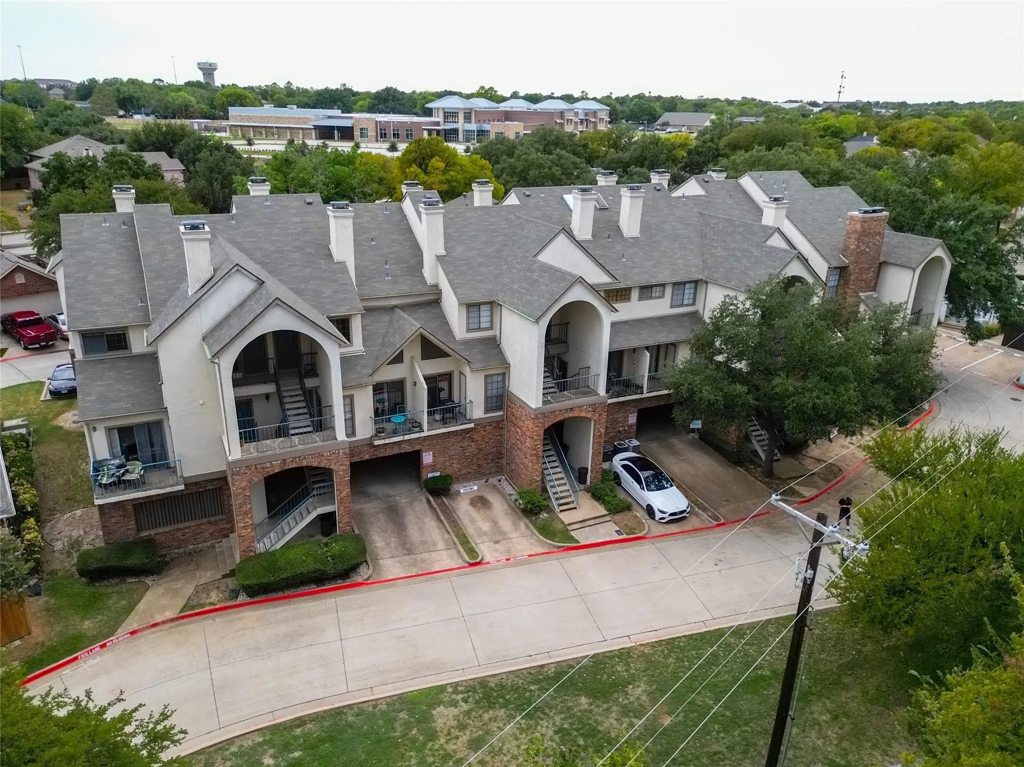 Apartment For Sale in Tarrant County , 501 Arbor Creek Drive, Euless, Texas 76039, 1 Bedroom, 2 Bathrooms, Garage spaces, 0 Sqft, built in 1985, Price $2,575,000, mls#21334170, Real Estate Agent in Euless, Homes For Sale in Tarrant county, Homes For Sale in Euless, Realtor in Euless Texas, Real Estate Brokerage Independent Realty Texas, Luminita Cordes Realtor