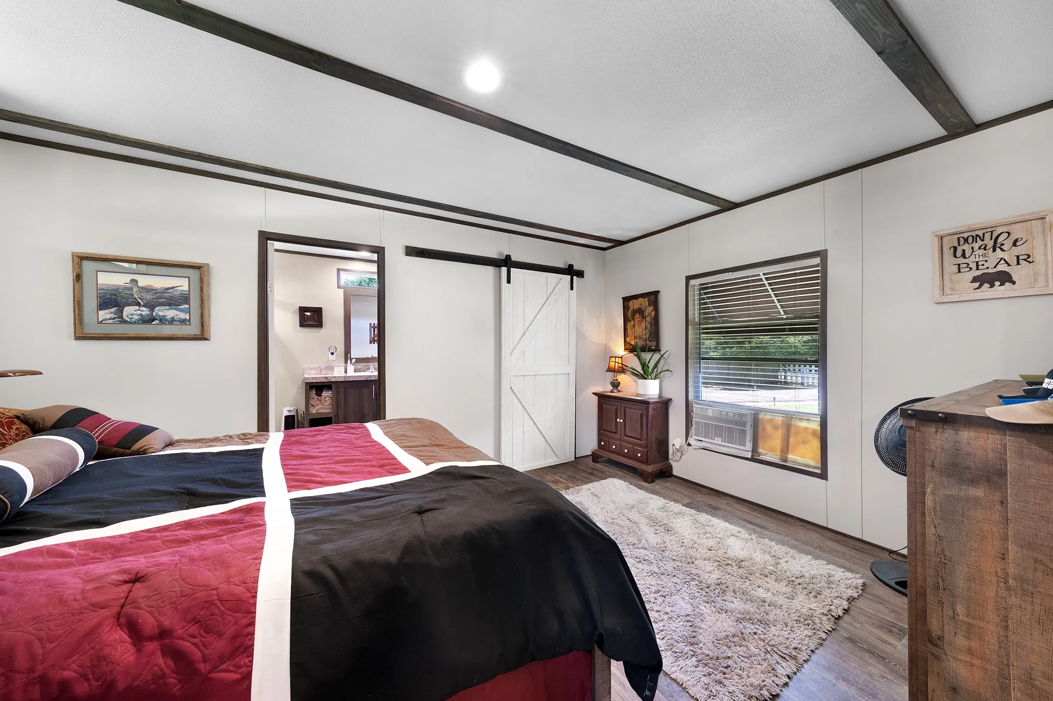 Manufactured Home For Sale in Hunt County , 4450 County Road 3110, Campbell, Texas 75422, 2 Bedroom, 2 Bathroom, 4 Garage spaces, 960 Sqft, built in 2021, mls#21332548, Real Estate Agent in Campbell, Homes For Sale in Hunt county, Homes For Sale in Campbell, Realtor in Campbell Texas, Real Estate Brokerage Independent Realty Texas, Luminita Cordes Realtor