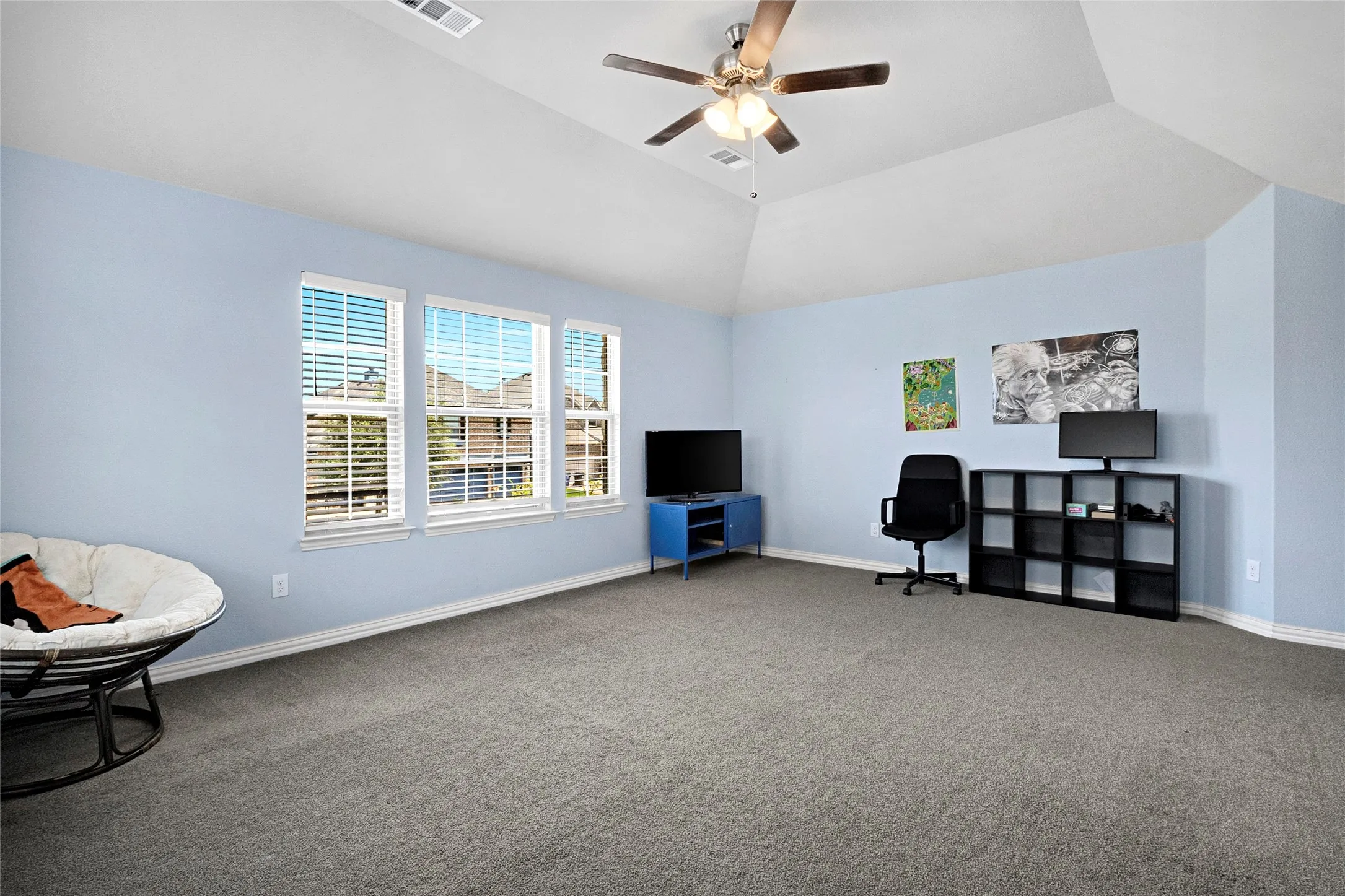 Single Family Residence For Sale in Collin County , 4002 Magnolia Ridge Drive, Melissa, Texas 75454, 4 Bedroom, 3 Bathroom, 2 Garage spaces, 2,800 Sqft, built in 2020, mls#21302901, Real Estate Agent in Melissa, Homes For Sale in Collin county, Homes For Sale in Melissa, Realtor in Melissa Texas, Real Estate Brokerage Independent Realty Texas, Luminita Cordes Realtor