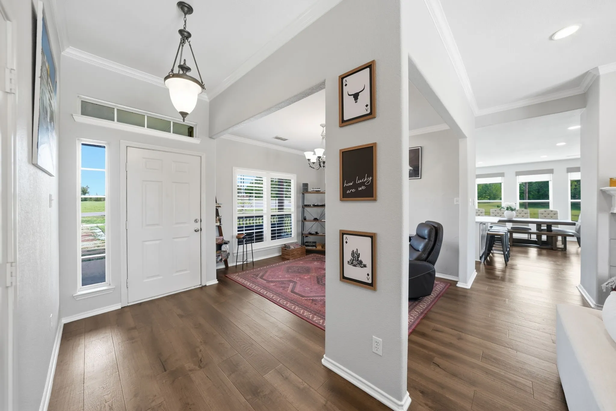 Single Family Residence For Sale in Grayson County , 11 Lopez Drive, Sherman, Texas 75090, 3 Bedroom, 2 Bathroom, 2 Garage spaces, 2,246 Sqft, built in 2005, mls#21329700, Real Estate Agent in Sherman, Homes For Sale in Grayson county, Homes For Sale in Sherman, Realtor in Sherman Texas, Real Estate Brokerage Independent Realty Texas, Luminita Cordes Realtor
