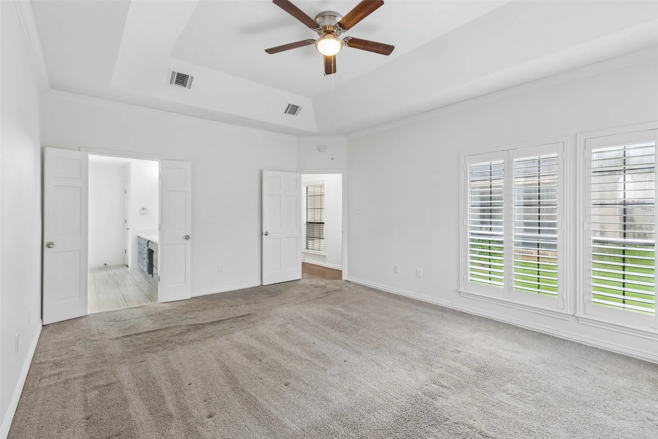Single Family Residence For Sale in Tarrant County , 2507 Mandy Way, Arlington, Texas 76017, 4 Bedroom, 3 Bathroom, 2 Garage spaces, 2,764 Sqft, built in 1985, mls#21327979, Real Estate Agent in Arlington, Homes For Sale in Tarrant county, Homes For Sale in Arlington, Realtor in Arlington Texas, Real Estate Brokerage Independent Realty Texas, Luminita Cordes Realtor