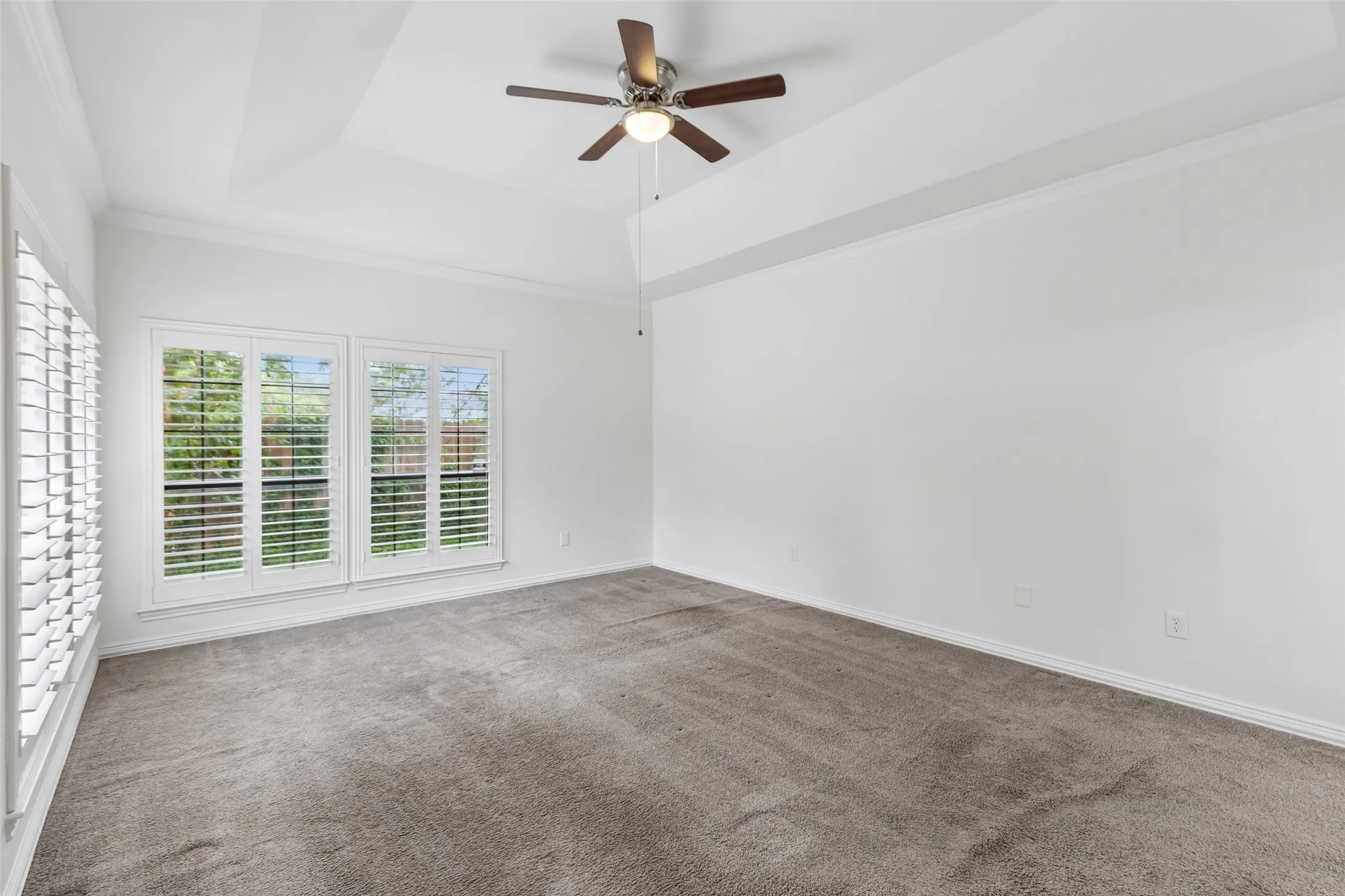 Single Family Residence For Sale in Tarrant County , 2507 Mandy Way, Arlington, Texas 76017, 4 Bedroom, 3 Bathroom, 2 Garage spaces, 2,764 Sqft, built in 1985, mls#21327979, Real Estate Agent in Arlington, Homes For Sale in Tarrant county, Homes For Sale in Arlington, Realtor in Arlington Texas, Real Estate Brokerage Independent Realty Texas, Luminita Cordes Realtor