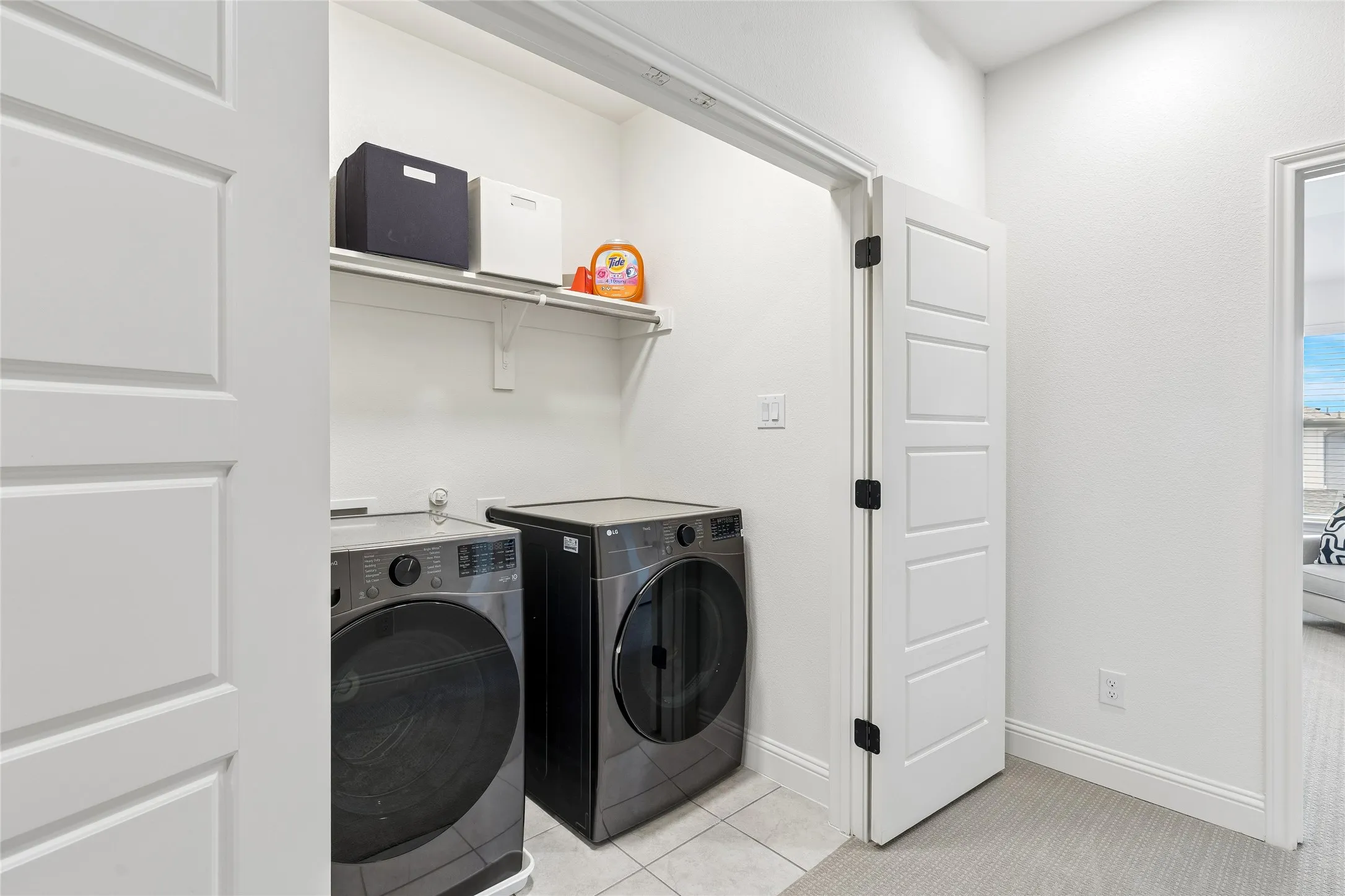 Townhouse For Sale in Tarrant County , 3445 Vista Highlands Lane, Fort Worth, Texas 76135, 3 Bedroom, 3 Bathroom, 2 Garage spaces, 1,669 Sqft, built in 2023, mls#21334195, Real Estate Agent in Fort Worth, Homes For Sale in Tarrant county, Homes For Sale in Fort Worth, Realtor in Fort Worth Texas, Real Estate Brokerage Independent Realty Texas, Luminita Cordes Realtor