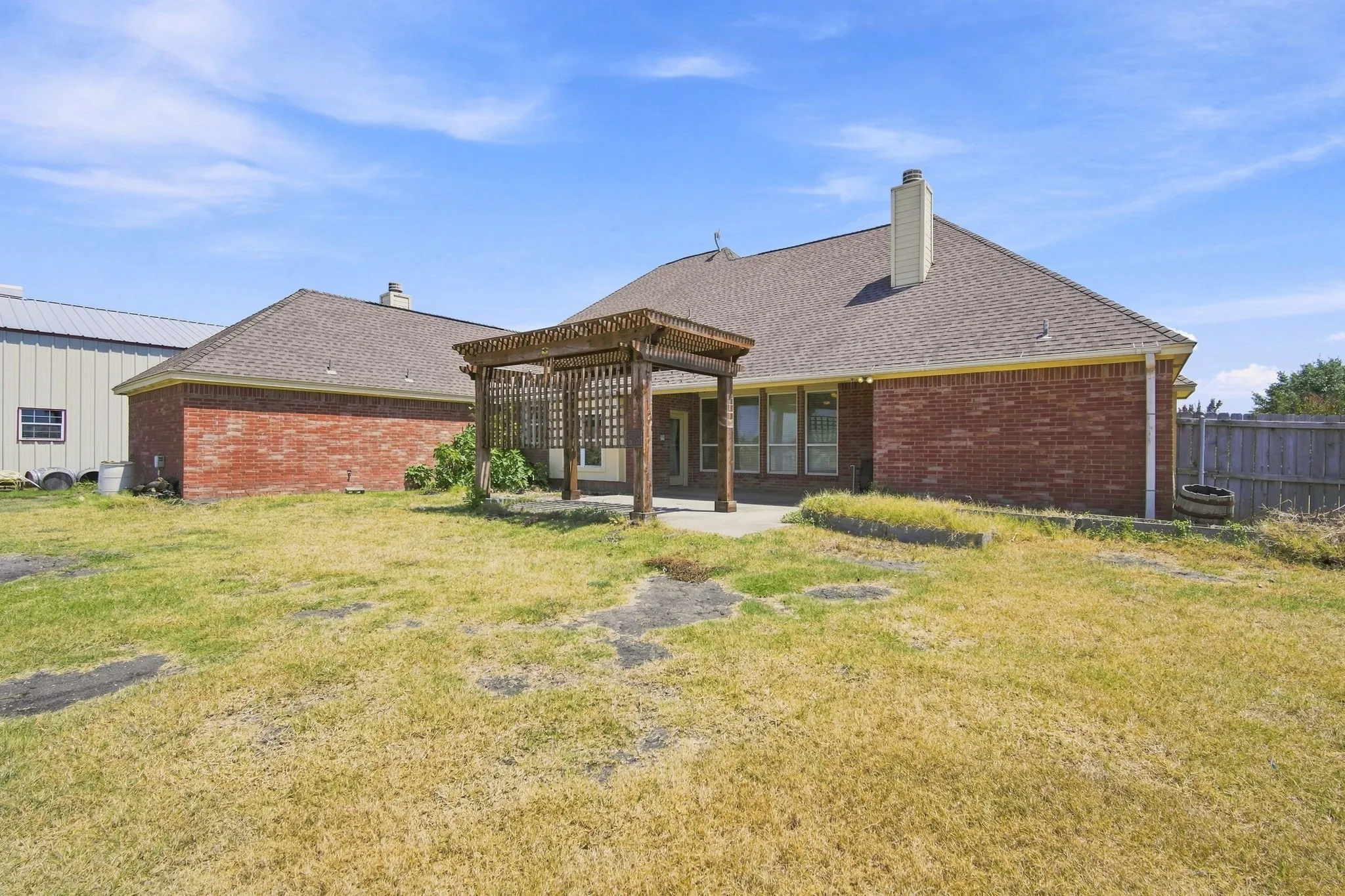 Single Family Residence For Sale in Ellis County , 429 Rugged Drive, Red Oak, Texas 75154, 4 Bedroom, 3 Bathroom, 3 Garage spaces, 3,224 Sqft, built in 2005, mls#21334129, Real Estate Agent in Red Oak, Homes For Sale in Ellis county, Homes For Sale in Red Oak, Realtor in Red Oak Texas, Real Estate Brokerage Independent Realty Texas, Luminita Cordes Realtor