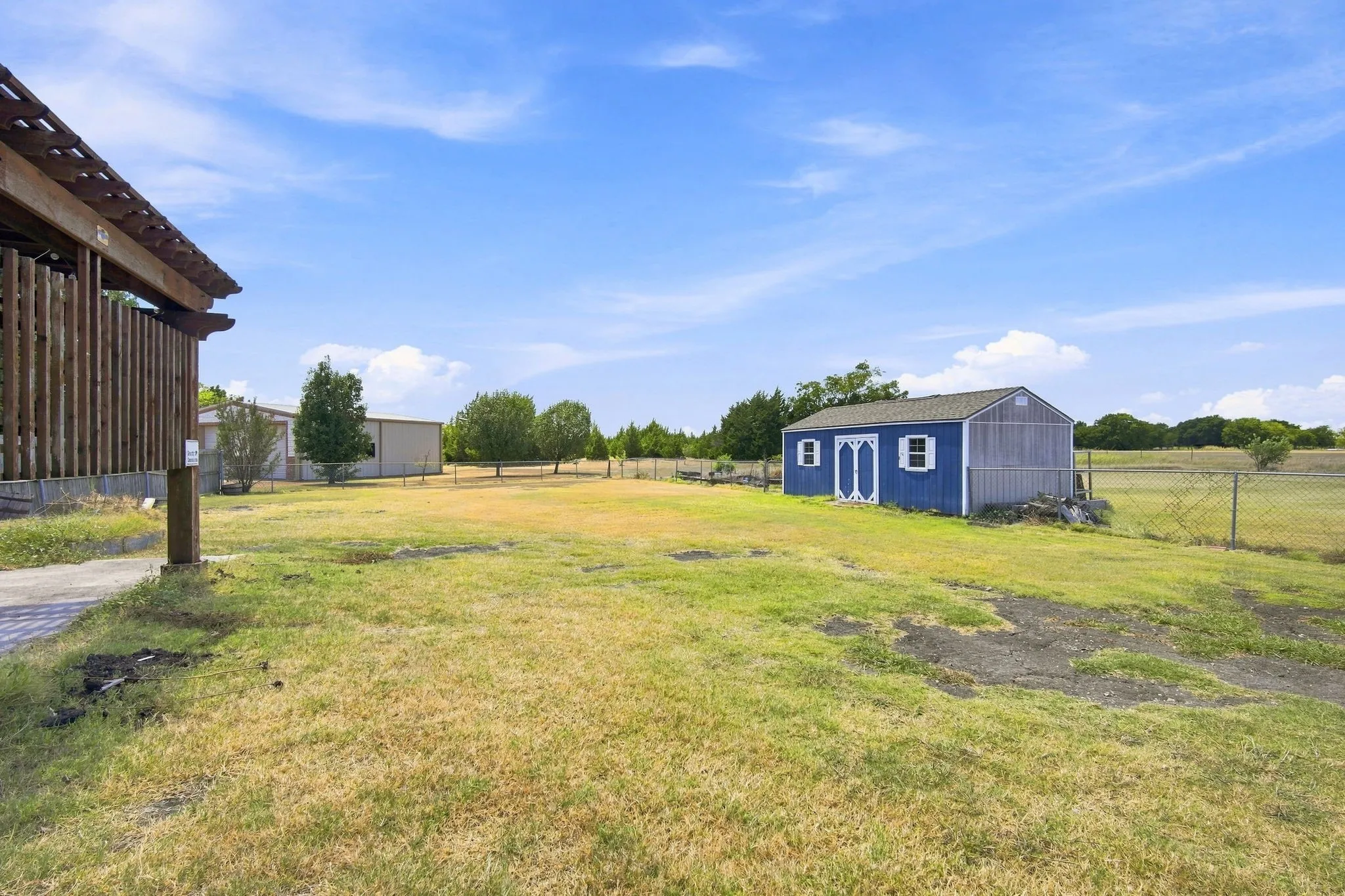 Single Family Residence For Sale in Ellis County , 429 Rugged Drive, Red Oak, Texas 75154, 4 Bedroom, 3 Bathroom, 3 Garage spaces, 3,224 Sqft, built in 2005, mls#21334129, Real Estate Agent in Red Oak, Homes For Sale in Ellis county, Homes For Sale in Red Oak, Realtor in Red Oak Texas, Real Estate Brokerage Independent Realty Texas, Luminita Cordes Realtor