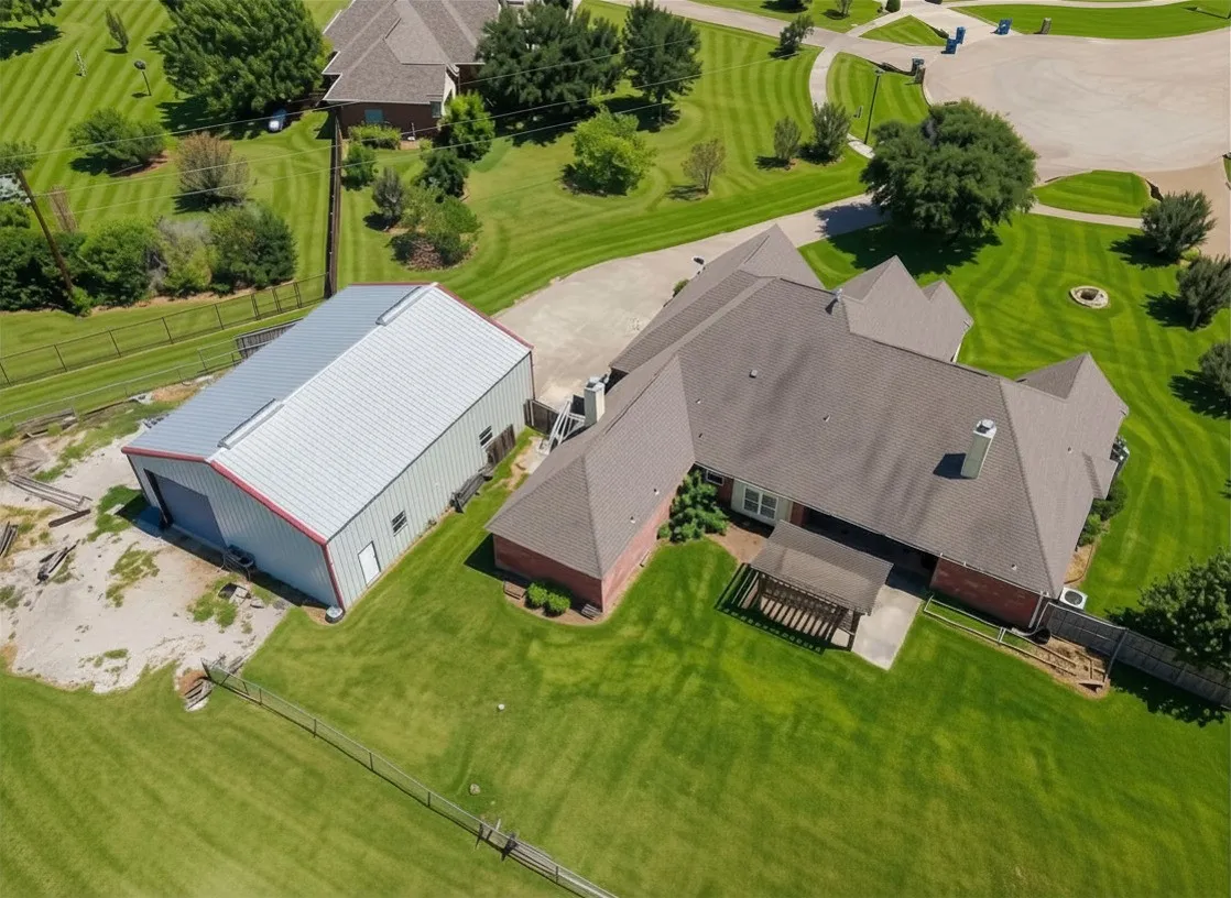 Single Family Residence For Sale in Ellis County , 429 Rugged Drive, Red Oak, Texas 75154, 4 Bedroom, 3 Bathroom, 3 Garage spaces, 3,224 Sqft, built in 2005, mls#21334129, Real Estate Agent in Red Oak, Homes For Sale in Ellis county, Homes For Sale in Red Oak, Realtor in Red Oak Texas, Real Estate Brokerage Independent Realty Texas, Luminita Cordes Realtor