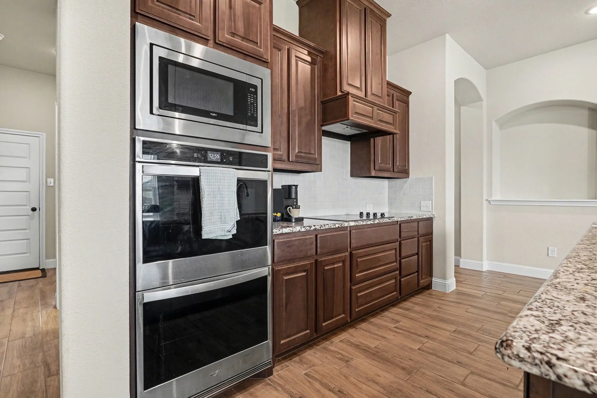 Single Family Residence For Sale in Johnson County , 12601 Panther Creek Drive, Godley, Texas 76044, 4 Bedroom, 3 Bathroom, 2 Garage spaces, 2,622 Sqft, built in 2022, mls#21330802, Real Estate Agent in Godley, Homes For Sale in Johnson county, Homes For Sale in Godley, Realtor in Godley Texas, Real Estate Brokerage Independent Realty Texas, Luminita Cordes Realtor