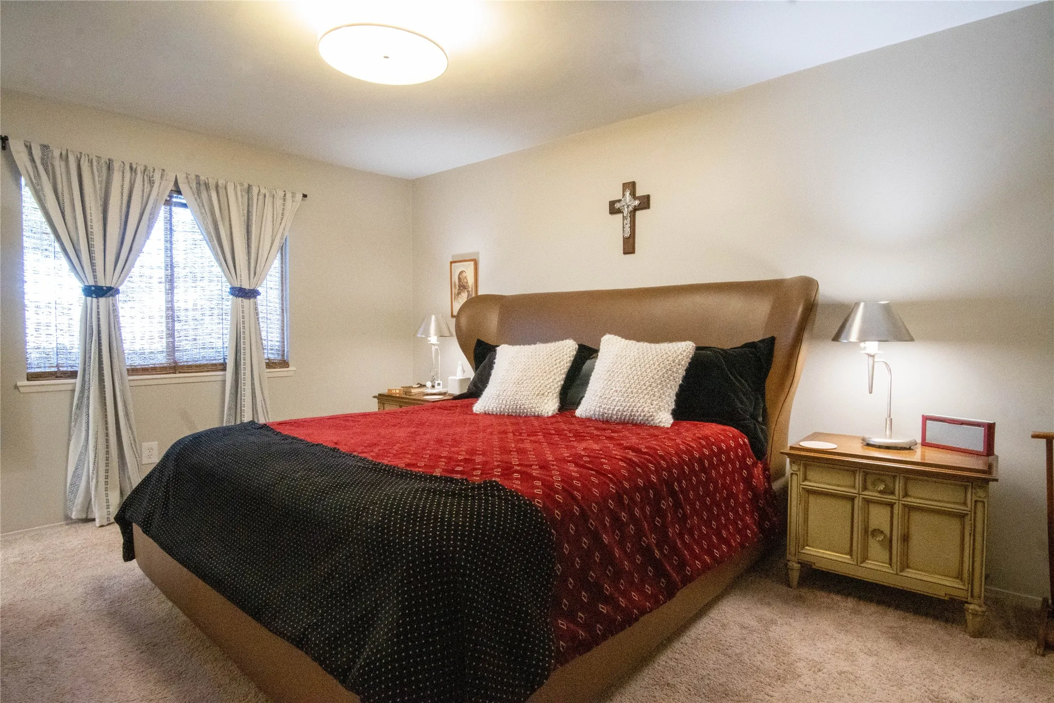 Single Family Residence For Sale in Collin County , 829 Cambridge Drive, Plano, Texas 75023, 3 Bedrooms, 2 Bathrooms, 2 Garage spaces, 1,544 Sqft, built in 1979, Price $380,000, mls#21334182, Real Estate Agent in Plano, Homes For Sale in Collin county, Homes For Sale in Plano, Realtor in Plano Texas, Real Estate Brokerage Independent Realty Texas, Luminita Cordes Realtor