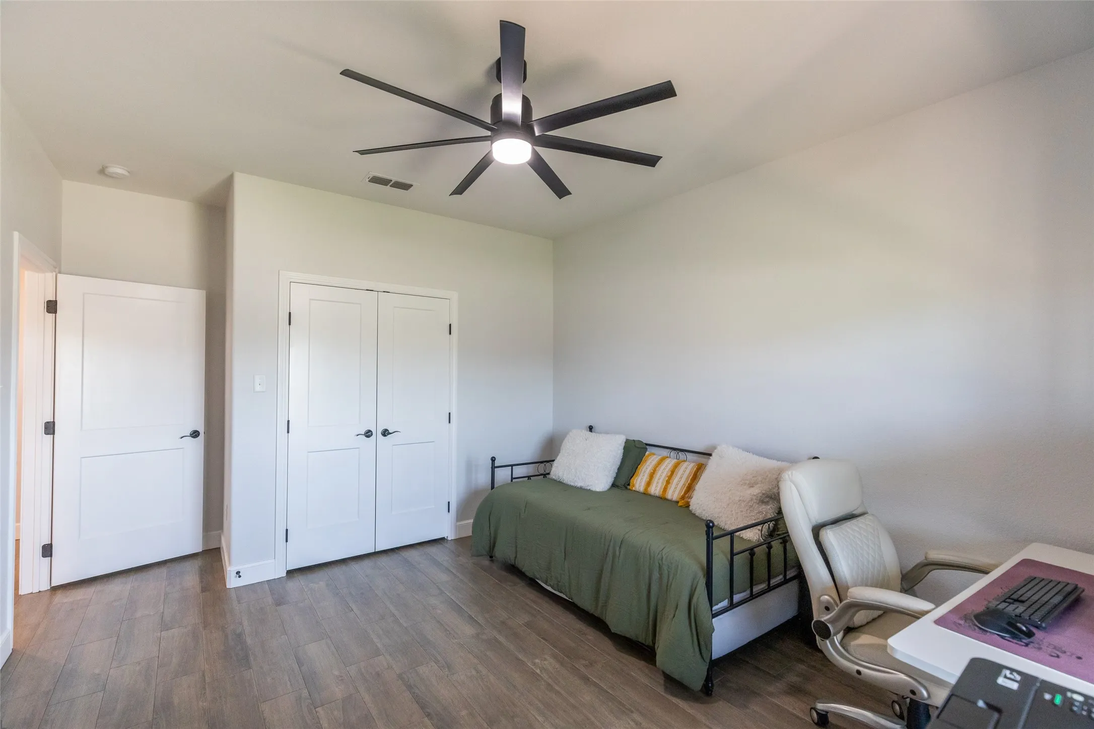 Single Family Residence For Sale in Taylor County , 142 Rio Grande, Abilene, Texas 79606, 4 Bedroom, 3 Bathroom, 2 Garage spaces, 2,490 Sqft, built in 2023, mls#21332670, Real Estate Agent in Abilene, Homes For Sale in Taylor county, Homes For Sale in Abilene, Realtor in Abilene Texas, Real Estate Brokerage Independent Realty Texas, Luminita Cordes Realtor