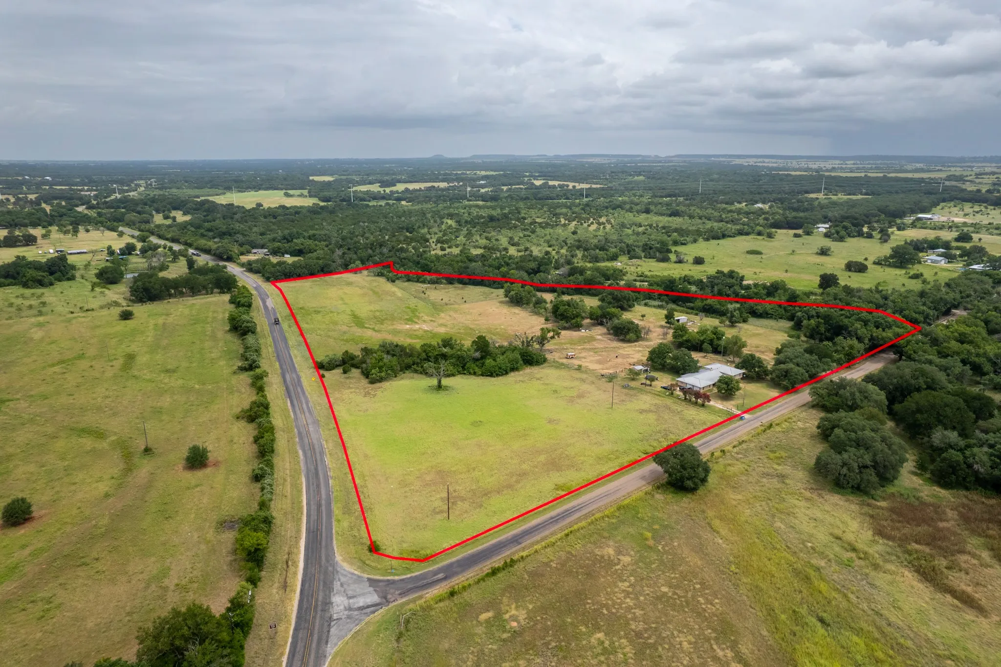 Farm For Sale in Erath County , 301 County Road 214, Hico, Texas 76457, 3 Bedroom, 3 Bathroom, Garage spaces, 2,952 Sqft, built in 1990, mls#21334200, Real Estate Agent in Hico, Homes For Sale in Erath county, Homes For Sale in Hico, Realtor in Hico Texas, Real Estate Brokerage Independent Realty Texas, Luminita Cordes Realtor