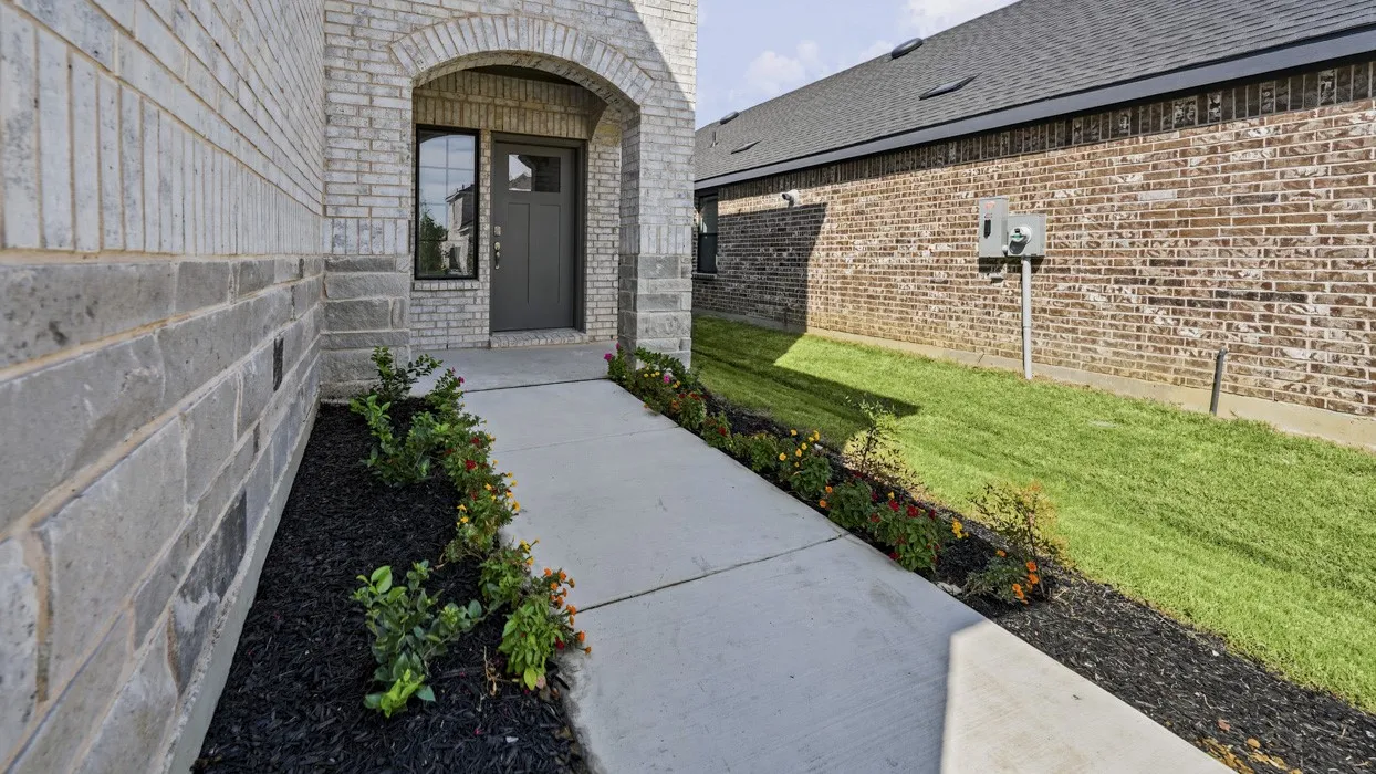 Single Family Residence For Sale in Collin County , 2024 Whispering Lane, Celina, Texas 75009, 4 Bedroom, 3 Bathroom, 2 Garage spaces, 2,272 Sqft, built in 2026, mls#21334243, Real Estate Agent in Celina, Homes For Sale in Collin county, Homes For Sale in Celina, Realtor in Celina Texas, Real Estate Brokerage Independent Realty Texas, Luminita Cordes Realtor