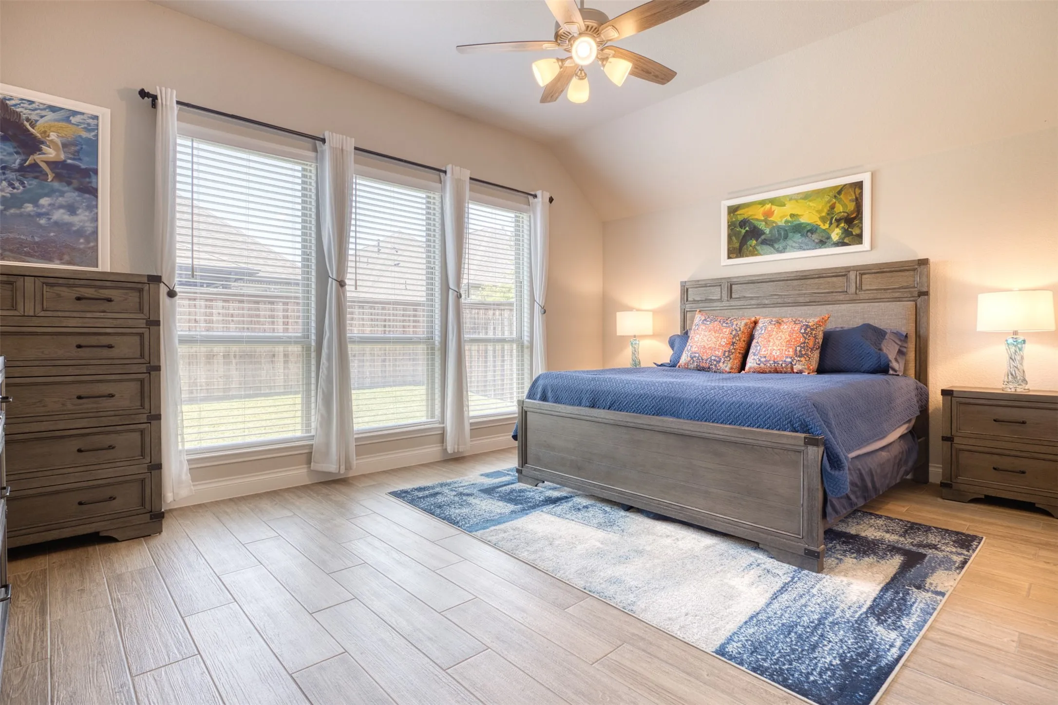 Single Family Residence For Sale in Denton County , 321 Foxthorne Way, Little Elm, Texas 75068, 4 Bedroom, 3 Bathroom, 2 Garage spaces, 2,511 Sqft, built in 2020, mls#21326562, Real Estate Agent in Little Elm, Homes For Sale in Denton county, Homes For Sale in Little Elm, Realtor in Little Elm Texas, Real Estate Brokerage Independent Realty Texas, Luminita Cordes Realtor