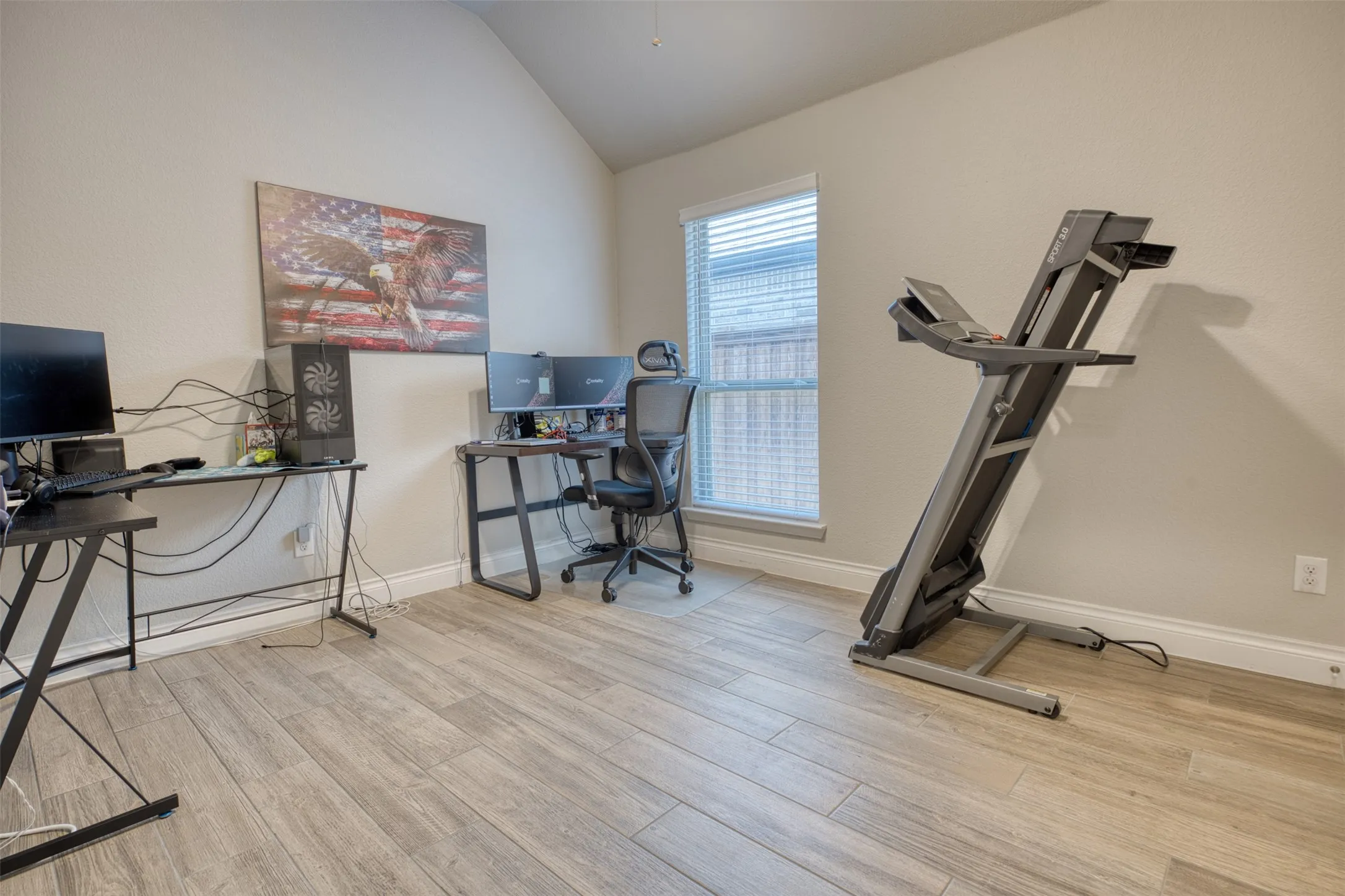 Single Family Residence For Sale in Denton County , 321 Foxthorne Way, Little Elm, Texas 75068, 4 Bedroom, 3 Bathroom, 2 Garage spaces, 2,511 Sqft, built in 2020, mls#21326562, Real Estate Agent in Little Elm, Homes For Sale in Denton county, Homes For Sale in Little Elm, Realtor in Little Elm Texas, Real Estate Brokerage Independent Realty Texas, Luminita Cordes Realtor