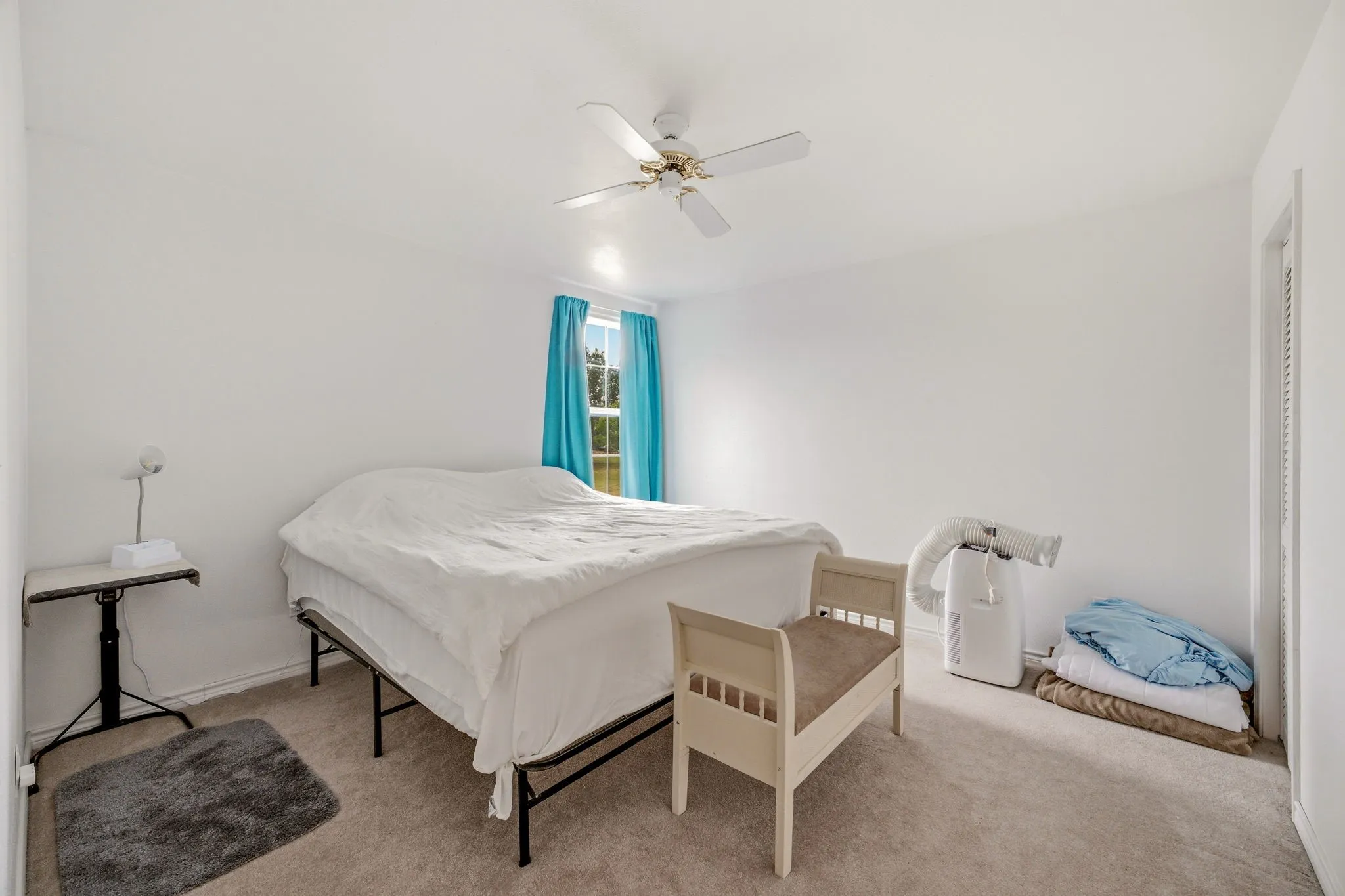 Single Family Residence For Sale in Erath County , 7835 N US Highway 377, Stephenville, Texas 76401, 4 Bedroom, 2 Bathroom, Garage spaces, 2,384 Sqft, built in 1994, mls#21334206, Real Estate Agent in Stephenville, Homes For Sale in Erath county, Homes For Sale in Stephenville, Realtor in Stephenville Texas, Real Estate Brokerage Independent Realty Texas, Luminita Cordes Realtor