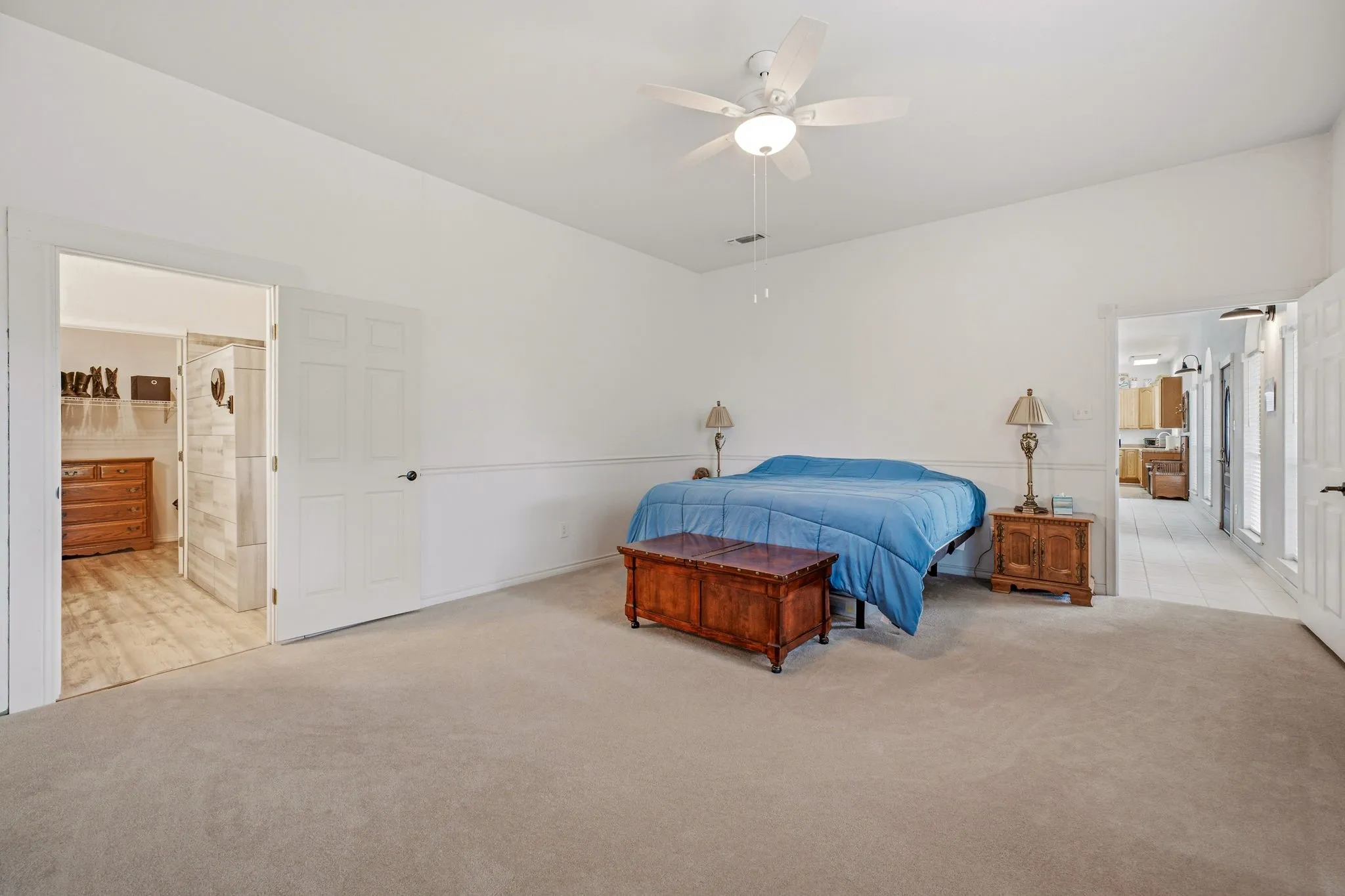 Single Family Residence For Sale in Erath County , 7835 N US Highway 377, Stephenville, Texas 76401, 4 Bedroom, 2 Bathroom, Garage spaces, 2,384 Sqft, built in 1994, mls#21334206, Real Estate Agent in Stephenville, Homes For Sale in Erath county, Homes For Sale in Stephenville, Realtor in Stephenville Texas, Real Estate Brokerage Independent Realty Texas, Luminita Cordes Realtor