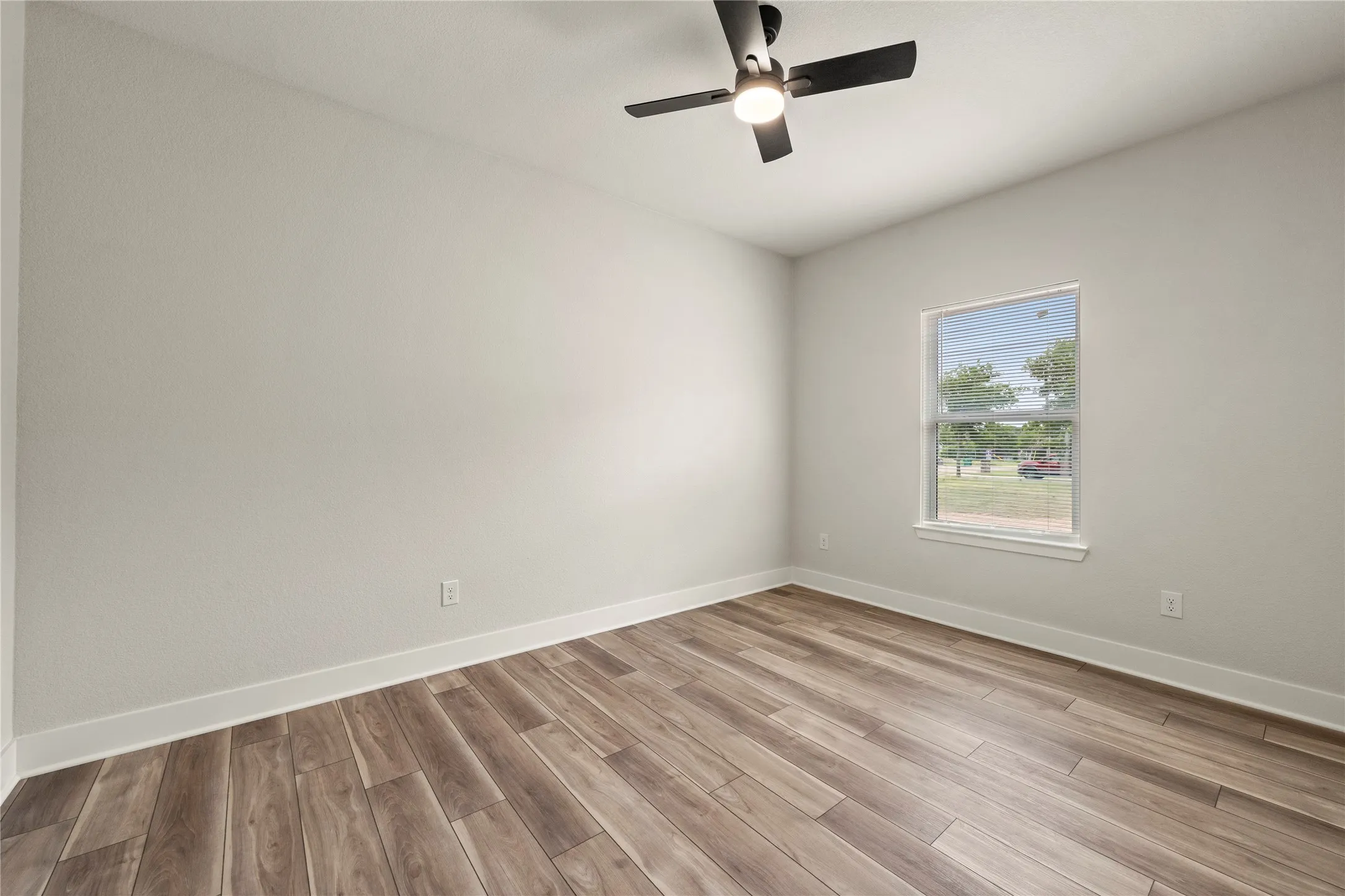 Single Family Residence For Sale in Mc Lennan County , 214 Rogers Street, Mc Gregor, Texas 76657, 3 Bedroom, 2 Bathroom, 1 Garage spaces, 1,876 Sqft, built in 2026, mls#21334240, Real Estate Agent in Mc Gregor, Homes For Sale in Mc Lennan county, Homes For Sale in Mc Gregor, Realtor in Mc Gregor Texas, Real Estate Brokerage Independent Realty Texas, Luminita Cordes Realtor