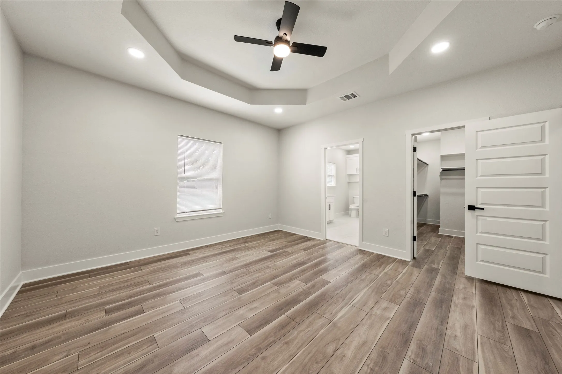 Single Family Residence For Sale in Mc Lennan County , 214 Rogers Street, Mc Gregor, Texas 76657, 3 Bedroom, 2 Bathroom, 1 Garage spaces, 1,876 Sqft, built in 2026, mls#21334240, Real Estate Agent in Mc Gregor, Homes For Sale in Mc Lennan county, Homes For Sale in Mc Gregor, Realtor in Mc Gregor Texas, Real Estate Brokerage Independent Realty Texas, Luminita Cordes Realtor