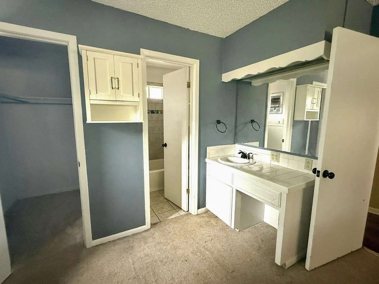 Single Family Residence For Sale in Taylor County , 3010 Grand Avenue, Abilene, Texas 79605, 3 Bedroom, 2 Bathroom, 2 Garage spaces, 1,692 Sqft, built in 1964, mls#21315914, Real Estate Agent in Abilene, Homes For Sale in Taylor county, Homes For Sale in Abilene, Realtor in Abilene Texas, Real Estate Brokerage Independent Realty Texas, Luminita Cordes Realtor