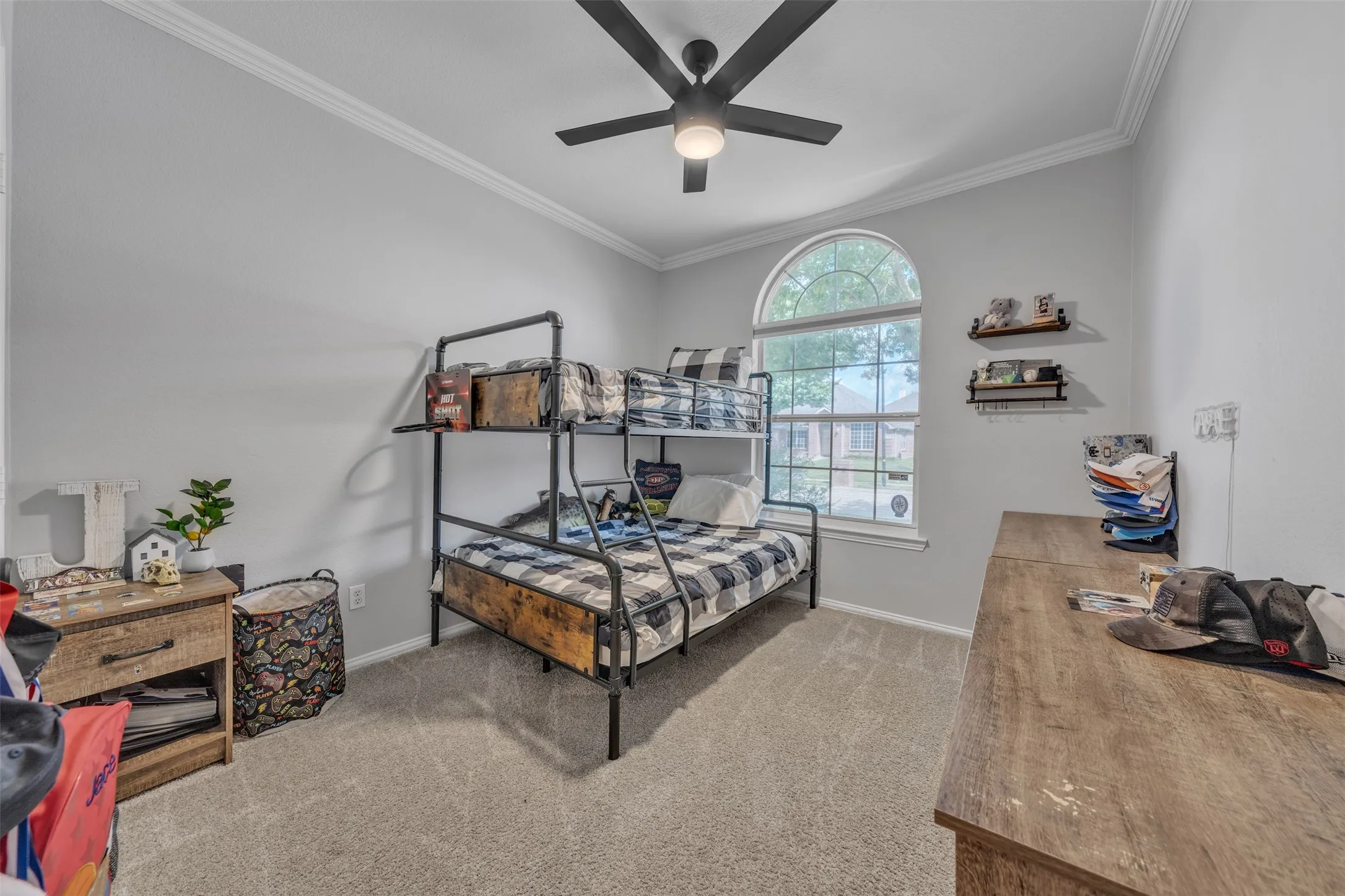 Single Family Residence For Sale in Tarrant County , 510 Dover Park Trail, Mansfield, Texas 76063, 4 Bedroom, 2 Bathroom, 2 Garage spaces, 2,057 Sqft, built in 2004, mls#21318452, Real Estate Agent in Mansfield, Homes For Sale in Tarrant county, Homes For Sale in Mansfield, Realtor in Mansfield Texas, Real Estate Brokerage Independent Realty Texas, Luminita Cordes Realtor