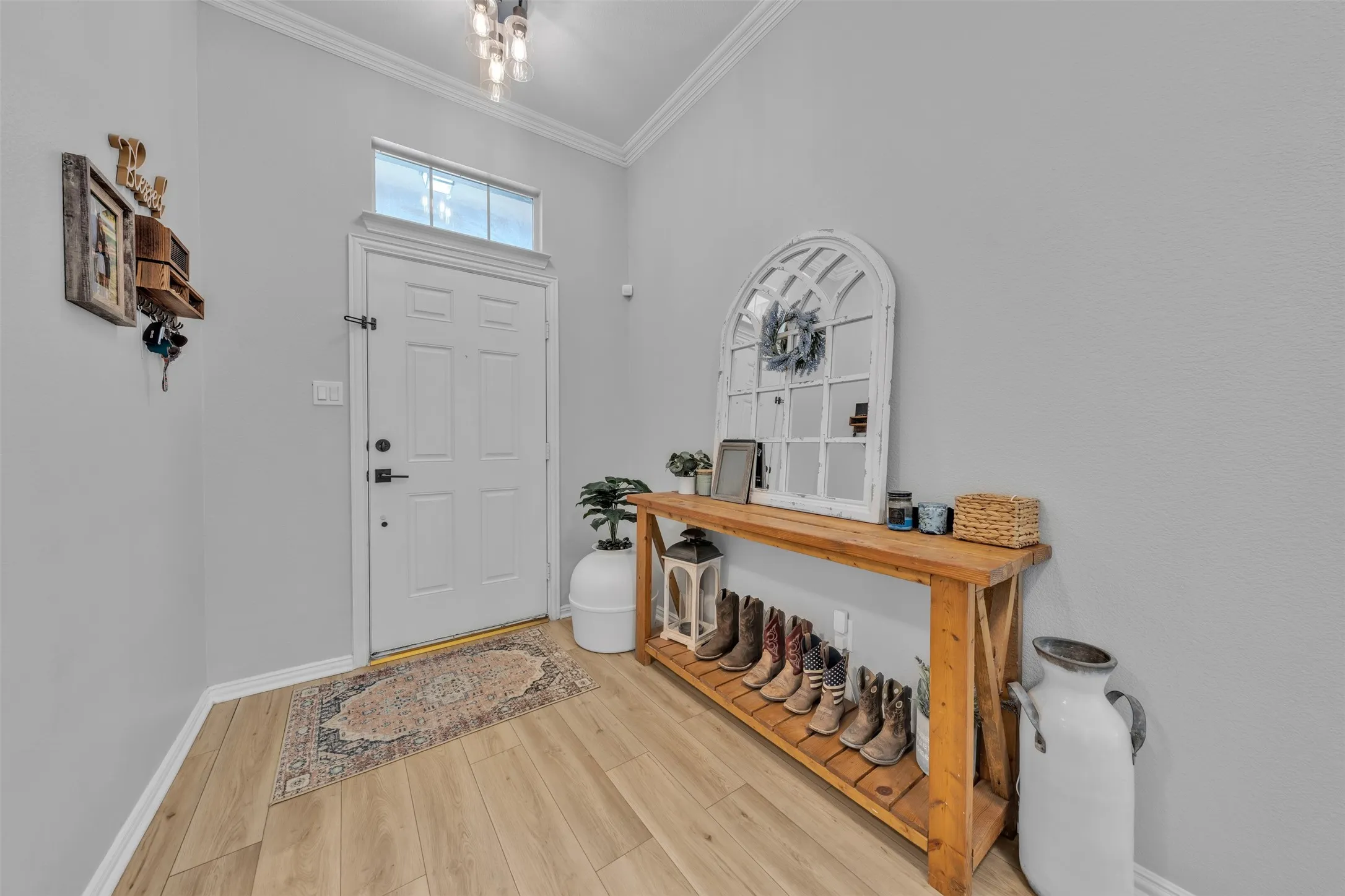 Single Family Residence For Sale in Tarrant County , 510 Dover Park Trail, Mansfield, Texas 76063, 4 Bedroom, 2 Bathroom, 2 Garage spaces, 2,057 Sqft, built in 2004, mls#21318452, Real Estate Agent in Mansfield, Homes For Sale in Tarrant county, Homes For Sale in Mansfield, Realtor in Mansfield Texas, Real Estate Brokerage Independent Realty Texas, Luminita Cordes Realtor