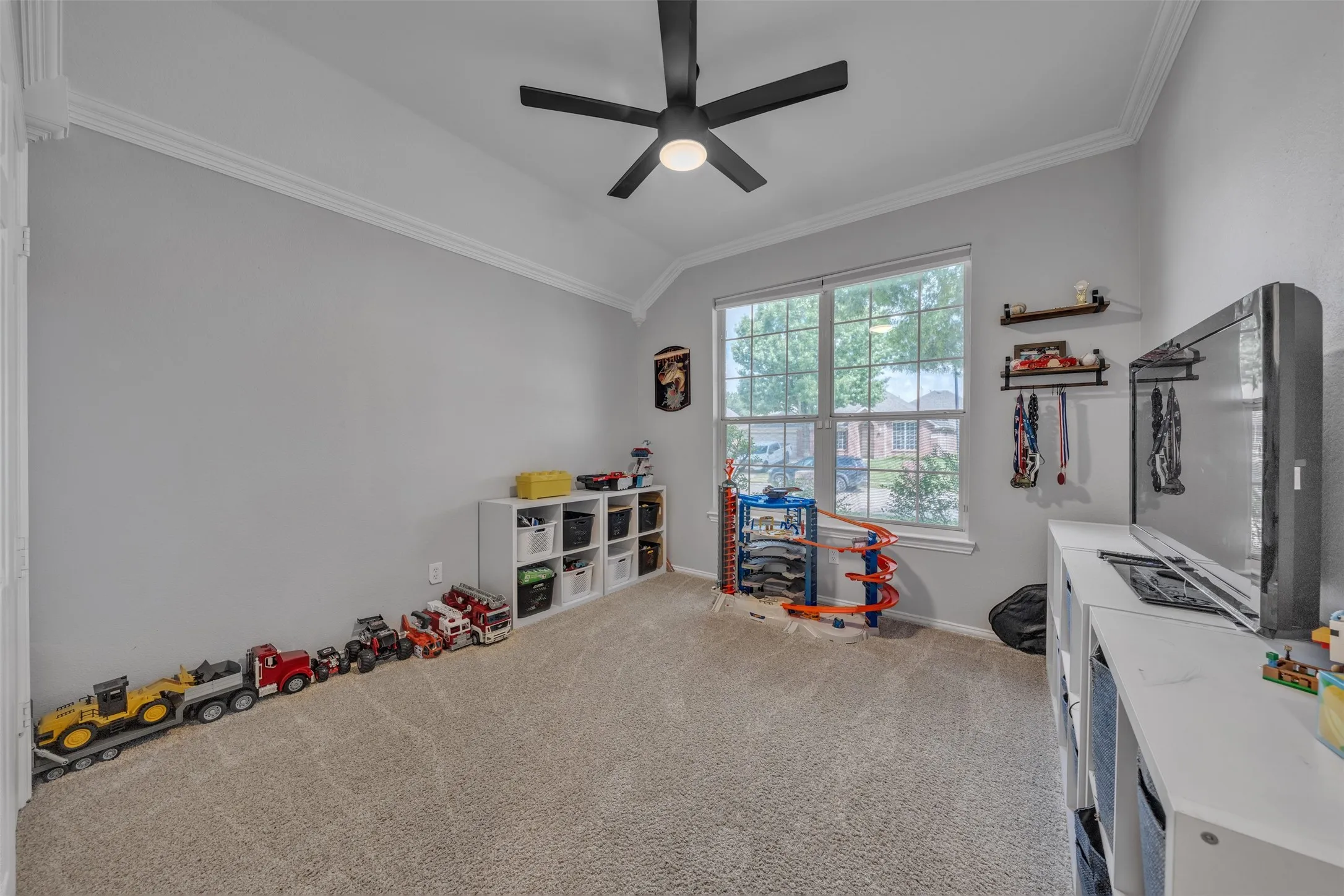 Single Family Residence For Sale in Tarrant County , 510 Dover Park Trail, Mansfield, Texas 76063, 4 Bedroom, 2 Bathroom, 2 Garage spaces, 2,057 Sqft, built in 2004, mls#21318452, Real Estate Agent in Mansfield, Homes For Sale in Tarrant county, Homes For Sale in Mansfield, Realtor in Mansfield Texas, Real Estate Brokerage Independent Realty Texas, Luminita Cordes Realtor