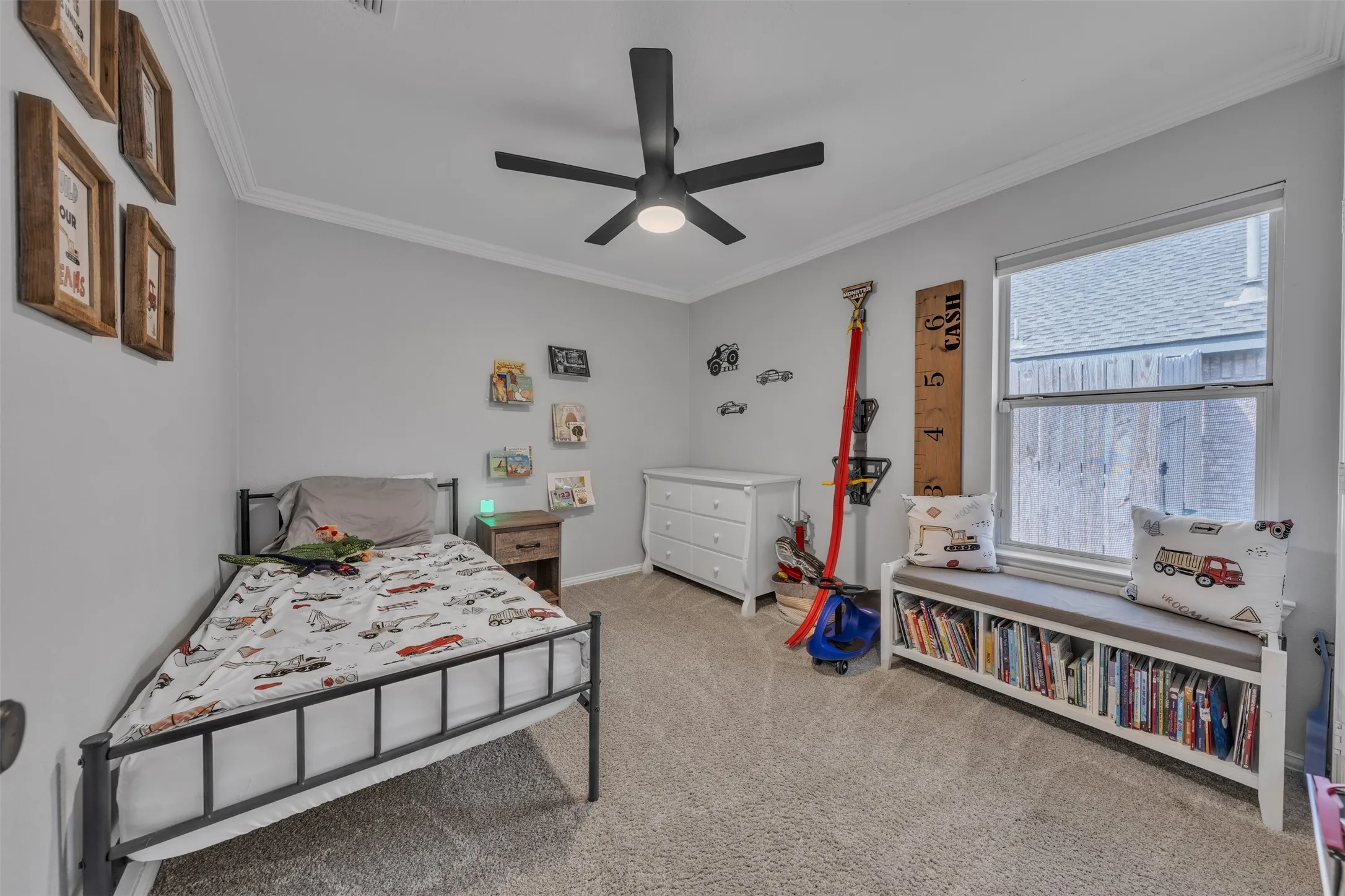 Single Family Residence For Sale in Tarrant County , 510 Dover Park Trail, Mansfield, Texas 76063, 4 Bedroom, 2 Bathroom, 2 Garage spaces, 2,057 Sqft, built in 2004, mls#21318452, Real Estate Agent in Mansfield, Homes For Sale in Tarrant county, Homes For Sale in Mansfield, Realtor in Mansfield Texas, Real Estate Brokerage Independent Realty Texas, Luminita Cordes Realtor