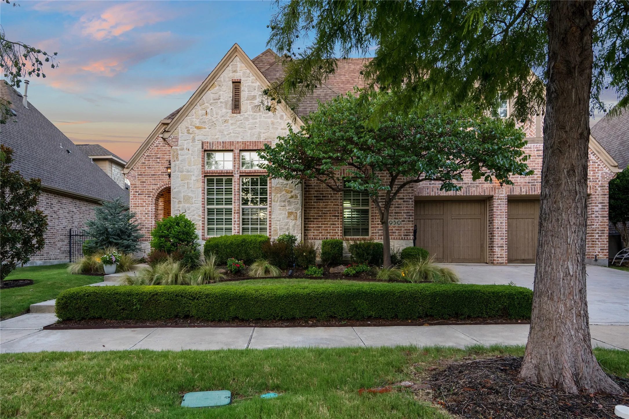 Single Family Residence For Sale in Denton County , 11930 Sand Hill Drive, Frisco, Texas 75033, 3 Bedroom, 3 Bathroom, 3 Garage spaces, 2,859 Sqft, built in 2014, mls#21333224, Real Estate Agent in Frisco, Homes For Sale in Denton county, Homes For Sale in Frisco, Realtor in Frisco Texas, Real Estate Brokerage Independent Realty Texas, Luminita Cordes Realtor