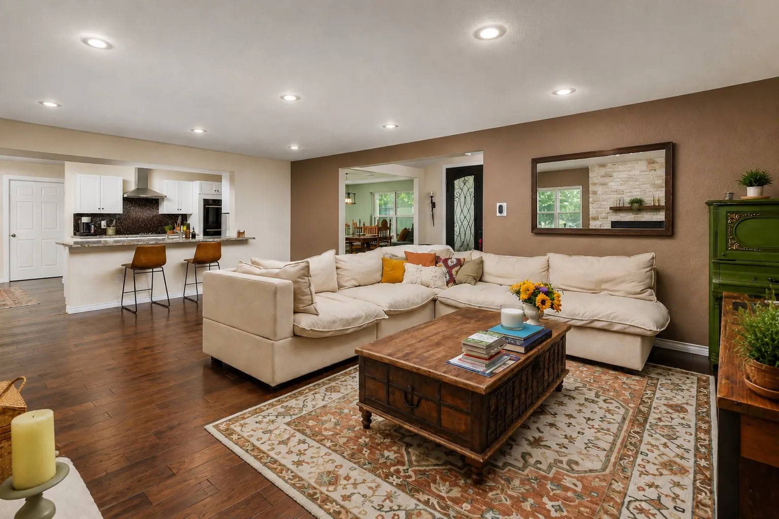 Single Family Residence For Sale in Dallas County , 1433 Lincoln Place, Carrollton, Texas 75006, 5 Bedroom, 4 Bathroom, 2 Garage spaces, 3,064 Sqft, built in 1972, Price $544,500, mls#21333994, Real Estate Agent in Carrollton, Homes For Sale in Dallas county, Homes For Sale in Carrollton, Realtor in Carrollton Texas, Real Estate Brokerage Independent Realty Texas, Luminita Cordes Realtor