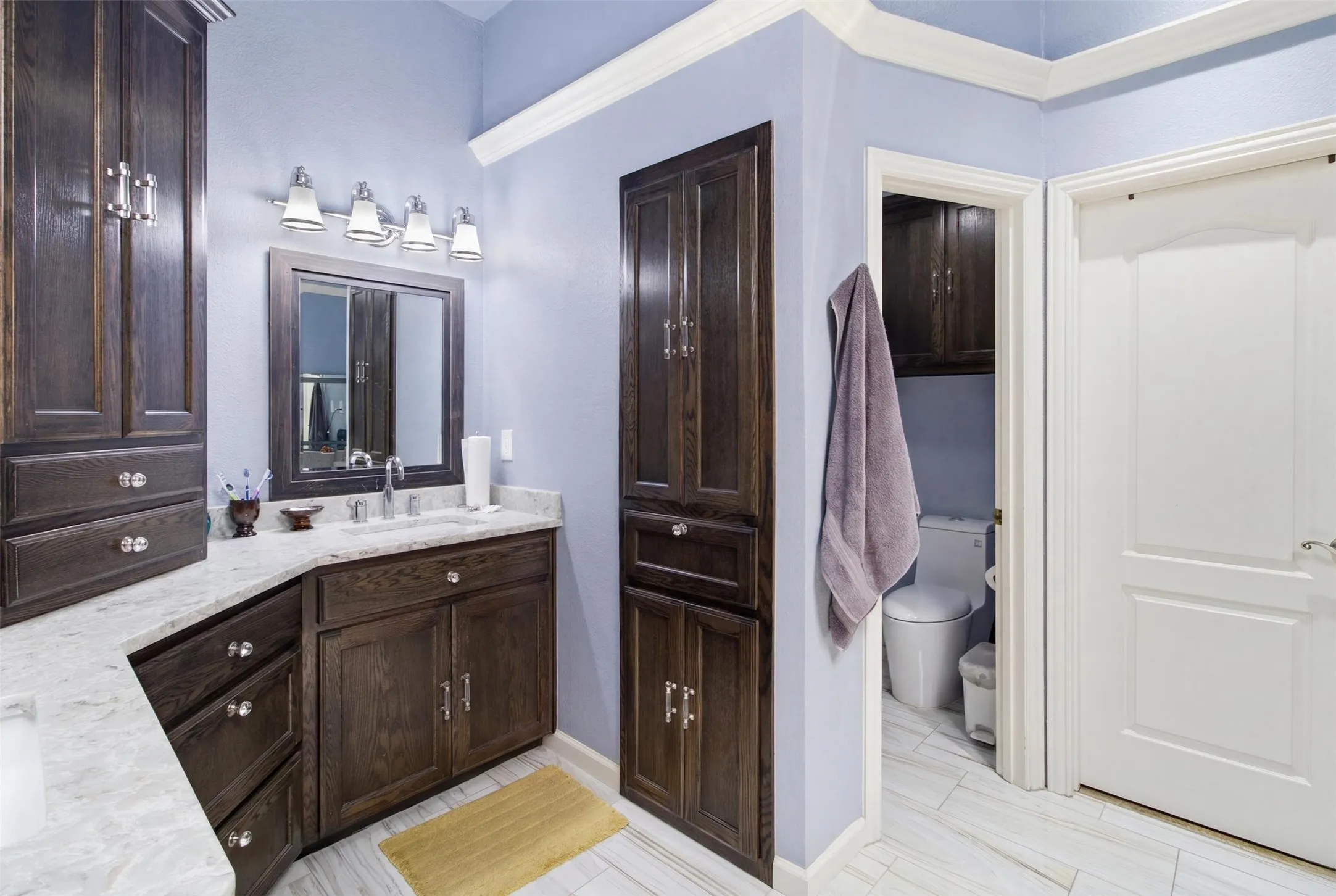 Single Family Residence For Sale in Dallas County , 1416 Daventry Drive, De Soto, Texas 75115, 4 Bedroom, 3 Bathroom, 2 Garage spaces, 2,564 Sqft, built in 1992, mls#21327551, Real Estate Agent in De Soto, Homes For Sale in Dallas county, Homes For Sale in De Soto, Realtor in De Soto Texas, Real Estate Brokerage Independent Realty Texas, Luminita Cordes Realtor