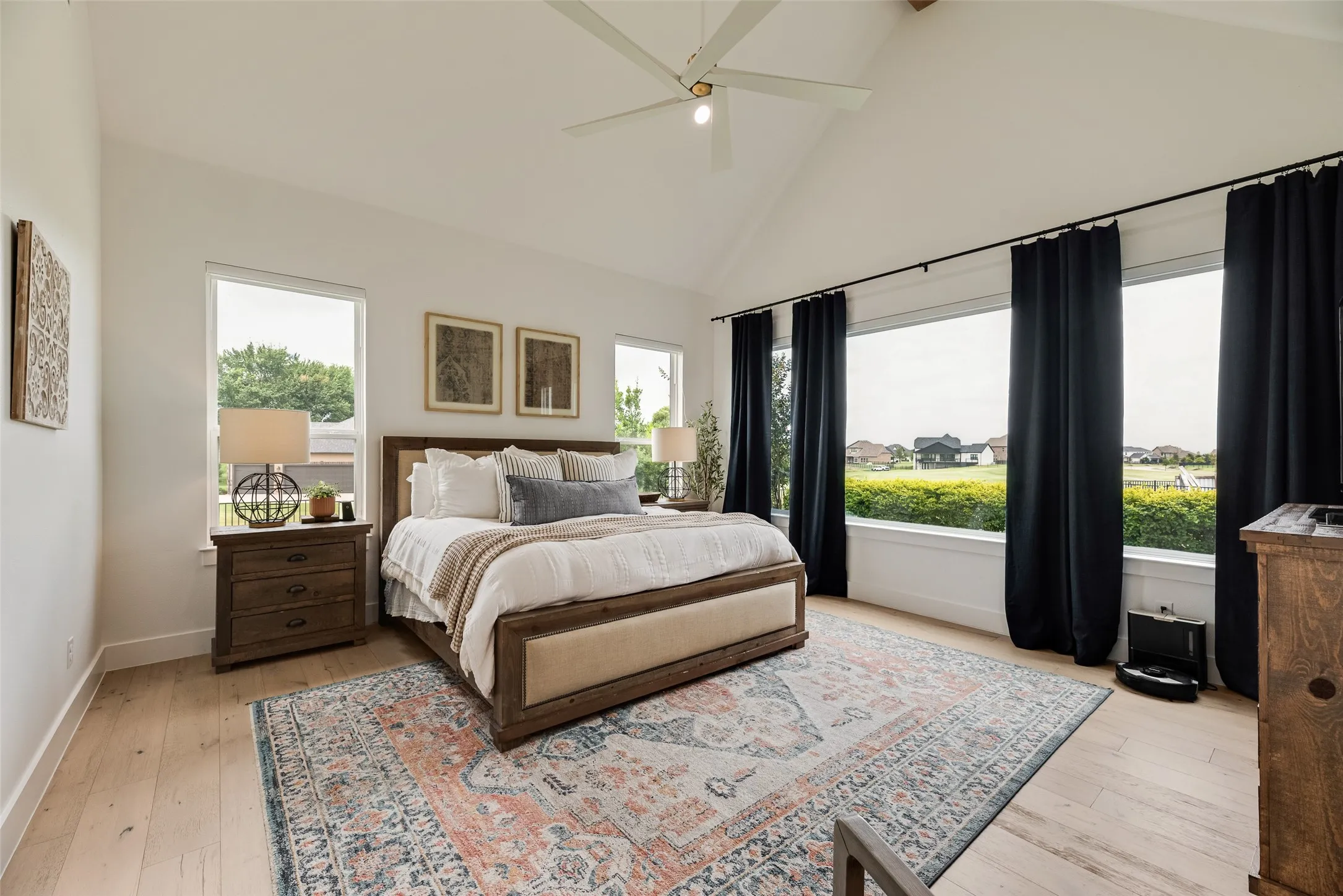 Single Family Residence For Sale in Grayson County , 1305 Wolf Ridge Run, Gunter, Texas 75058, 5 Bedroom, 5 Bathroom, 3 Garage spaces, 4,003 Sqft, built in 2023, mls#21331418, Real Estate Agent in Gunter, Homes For Sale in Grayson county, Homes For Sale in Gunter, Realtor in Gunter Texas, Real Estate Brokerage Independent Realty Texas, Luminita Cordes Realtor