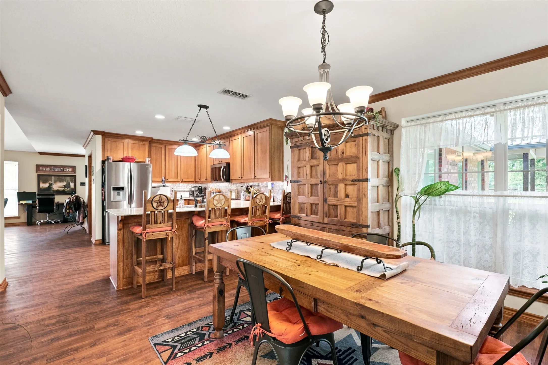 Single Family Residence For Sale in Wood County , 159 County Road 3195, Winnsboro, Texas 75494, 3 Bedroom, 3 Bathroom, 2 Garage spaces, 2,009 Sqft, built in 2006, mls#21333470, Real Estate Agent in Winnsboro, Homes For Sale in Wood county, Homes For Sale in Winnsboro, Realtor in Winnsboro Texas, Real Estate Brokerage Independent Realty Texas, Luminita Cordes Realtor