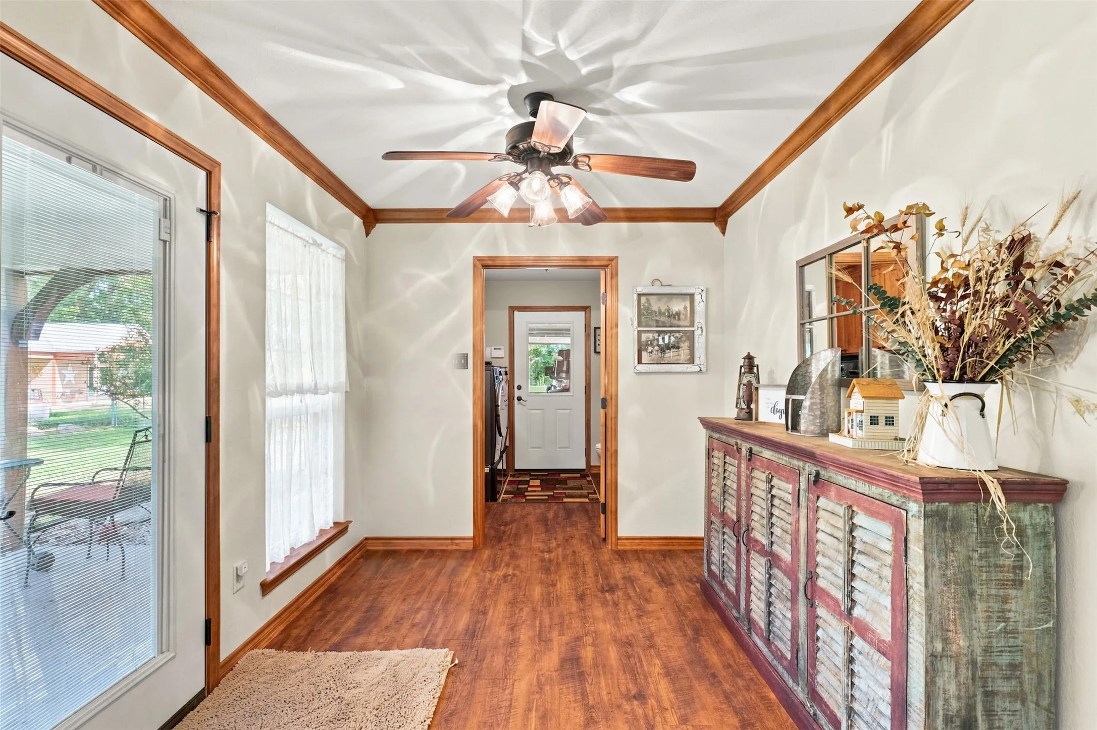 Single Family Residence For Sale in Wood County , 159 County Road 3195, Winnsboro, Texas 75494, 3 Bedroom, 3 Bathroom, 2 Garage spaces, 2,009 Sqft, built in 2006, mls#21333470, Real Estate Agent in Winnsboro, Homes For Sale in Wood county, Homes For Sale in Winnsboro, Realtor in Winnsboro Texas, Real Estate Brokerage Independent Realty Texas, Luminita Cordes Realtor