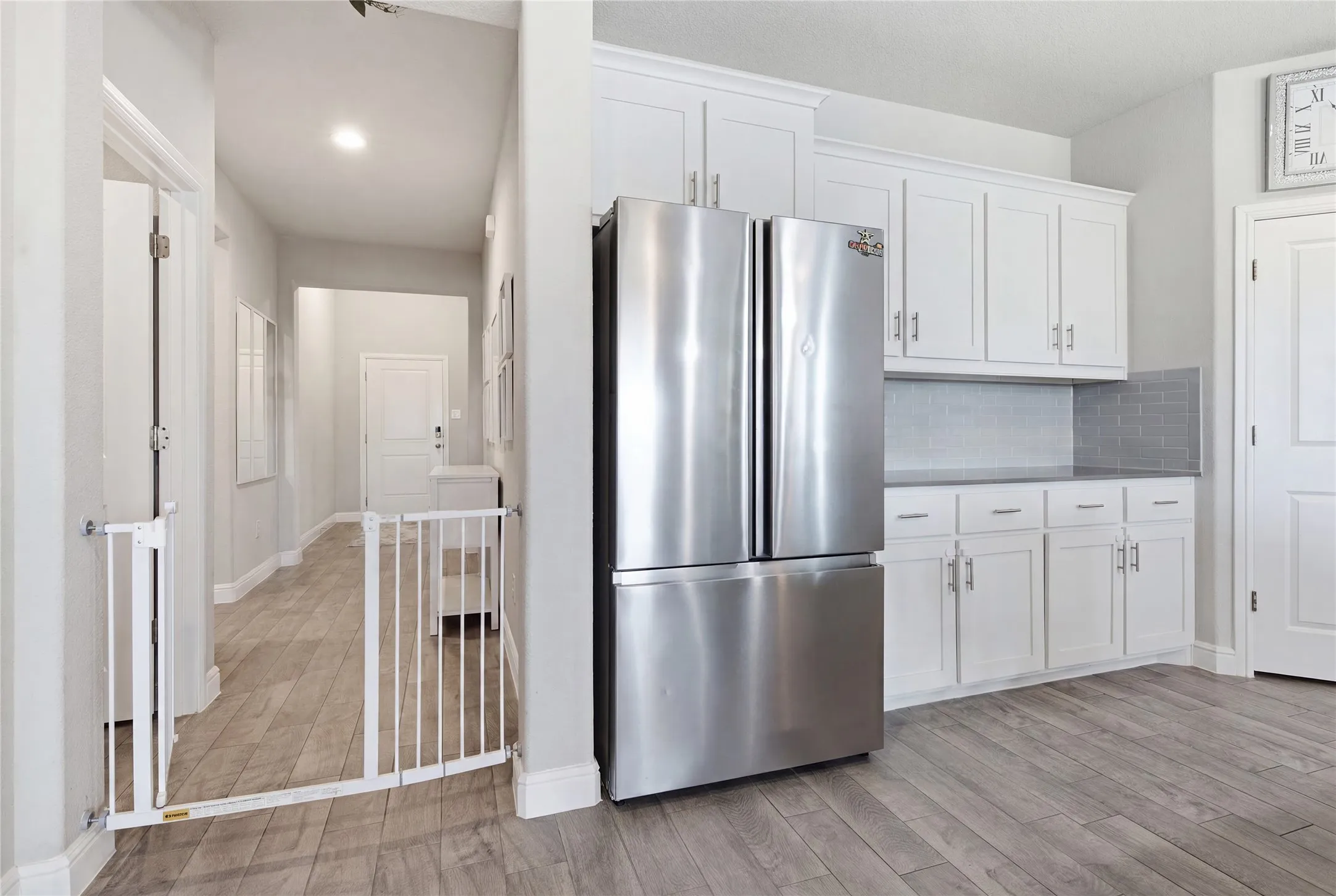 Single Family Residence For Sale in Hood County , 1500 Seabiscuit Drive, Granbury, Texas 76049, 4 Bedroom, 2 Bathroom, 2 Garage spaces, 2,051 Sqft, built in 2021, mls#21334366, Real Estate Agent in Granbury, Homes For Sale in Hood county, Homes For Sale in Granbury, Realtor in Granbury Texas, Real Estate Brokerage Independent Realty Texas, Luminita Cordes Realtor