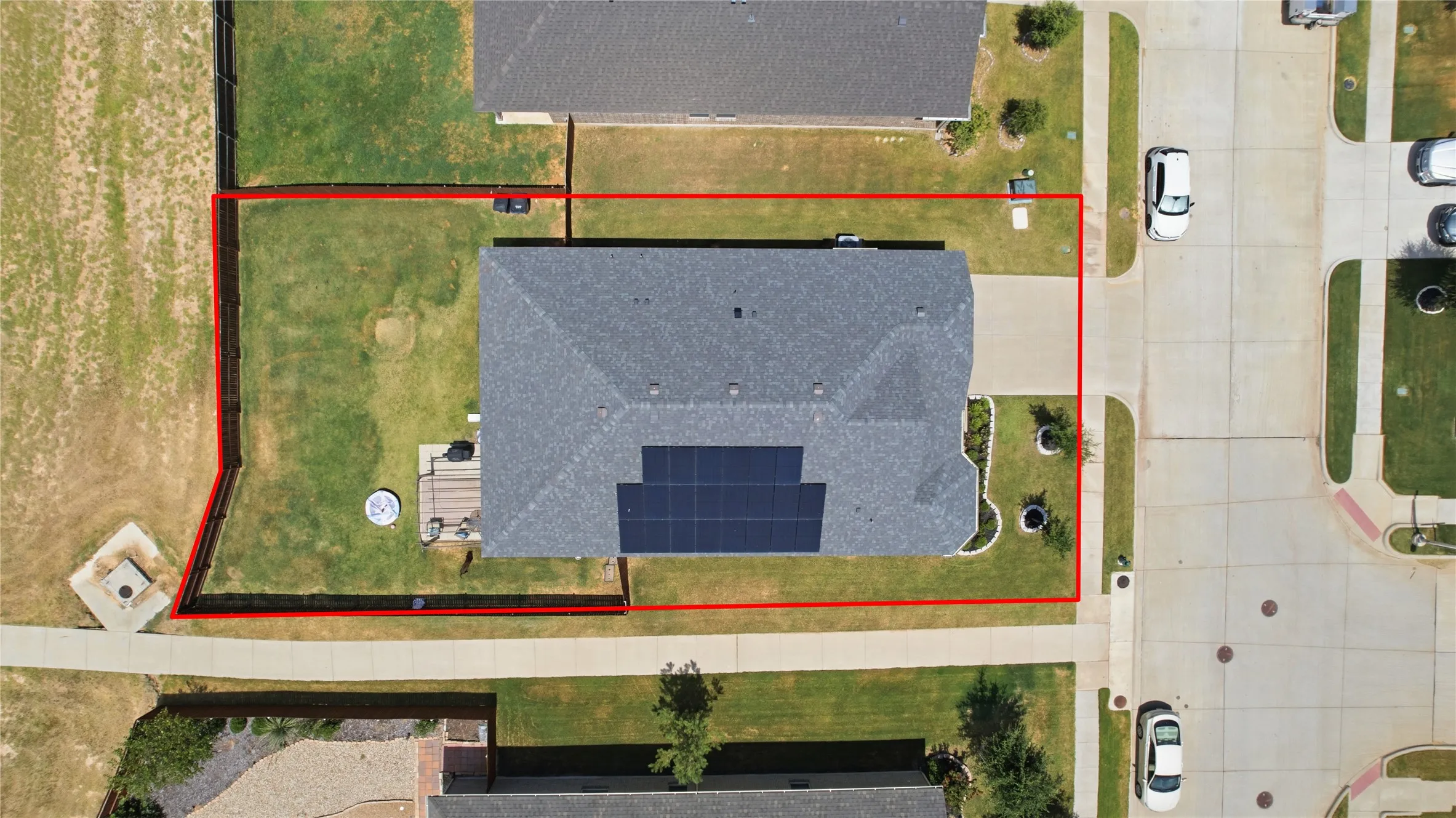 Single Family Residence For Sale in Hood County , 1500 Seabiscuit Drive, Granbury, Texas 76049, 4 Bedroom, 2 Bathroom, 2 Garage spaces, 2,051 Sqft, built in 2021, mls#21334366, Real Estate Agent in Granbury, Homes For Sale in Hood county, Homes For Sale in Granbury, Realtor in Granbury Texas, Real Estate Brokerage Independent Realty Texas, Luminita Cordes Realtor
