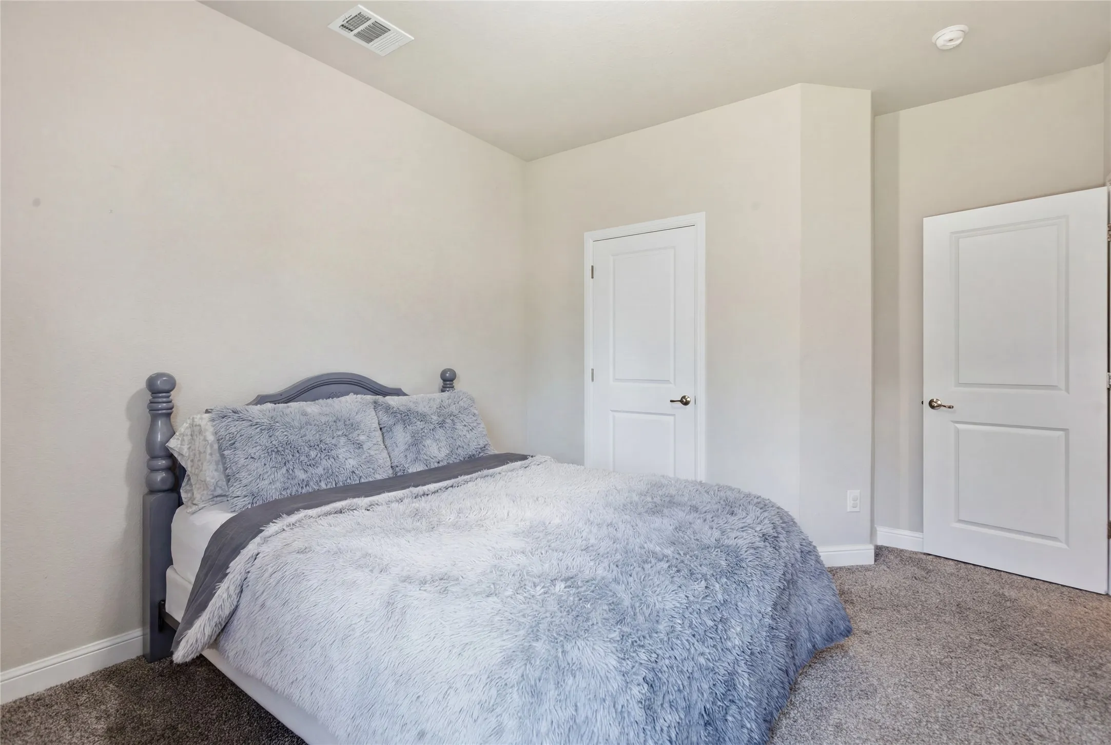 Single Family Residence For Sale in Hood County , 1500 Seabiscuit Drive, Granbury, Texas 76049, 4 Bedroom, 2 Bathroom, 2 Garage spaces, 2,051 Sqft, built in 2021, mls#21334366, Real Estate Agent in Granbury, Homes For Sale in Hood county, Homes For Sale in Granbury, Realtor in Granbury Texas, Real Estate Brokerage Independent Realty Texas, Luminita Cordes Realtor