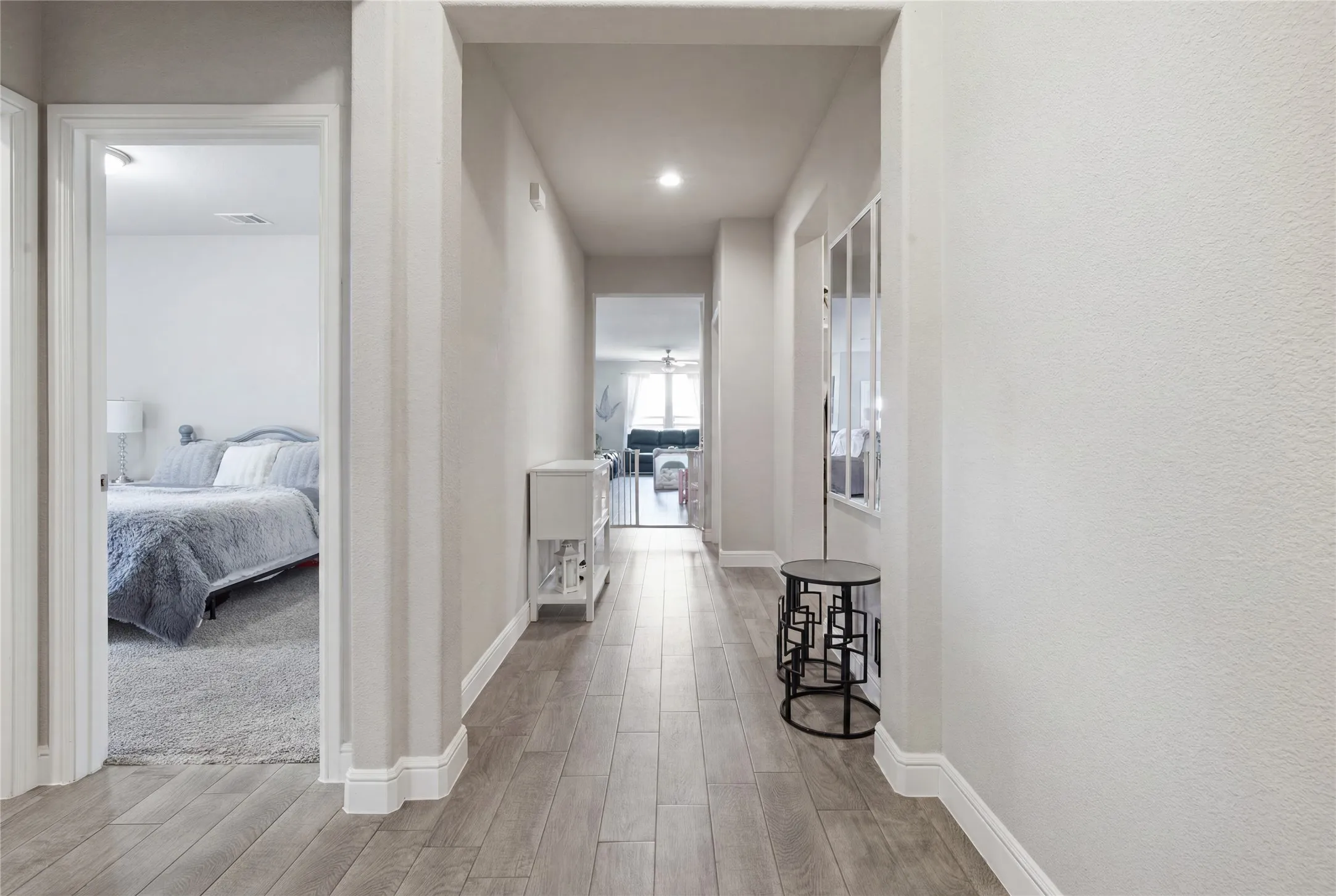 Single Family Residence For Sale in Hood County , 1500 Seabiscuit Drive, Granbury, Texas 76049, 4 Bedroom, 2 Bathroom, 2 Garage spaces, 2,051 Sqft, built in 2021, mls#21334366, Real Estate Agent in Granbury, Homes For Sale in Hood county, Homes For Sale in Granbury, Realtor in Granbury Texas, Real Estate Brokerage Independent Realty Texas, Luminita Cordes Realtor