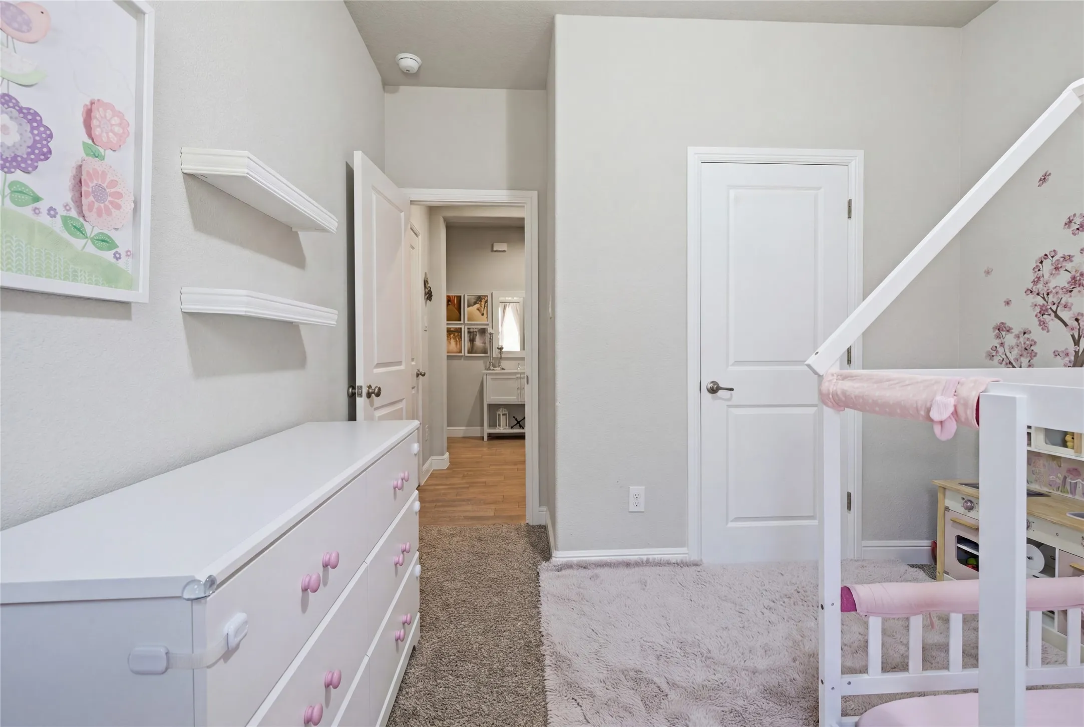 Single Family Residence For Sale in Hood County , 1500 Seabiscuit Drive, Granbury, Texas 76049, 4 Bedroom, 2 Bathroom, 2 Garage spaces, 2,051 Sqft, built in 2021, mls#21334366, Real Estate Agent in Granbury, Homes For Sale in Hood county, Homes For Sale in Granbury, Realtor in Granbury Texas, Real Estate Brokerage Independent Realty Texas, Luminita Cordes Realtor