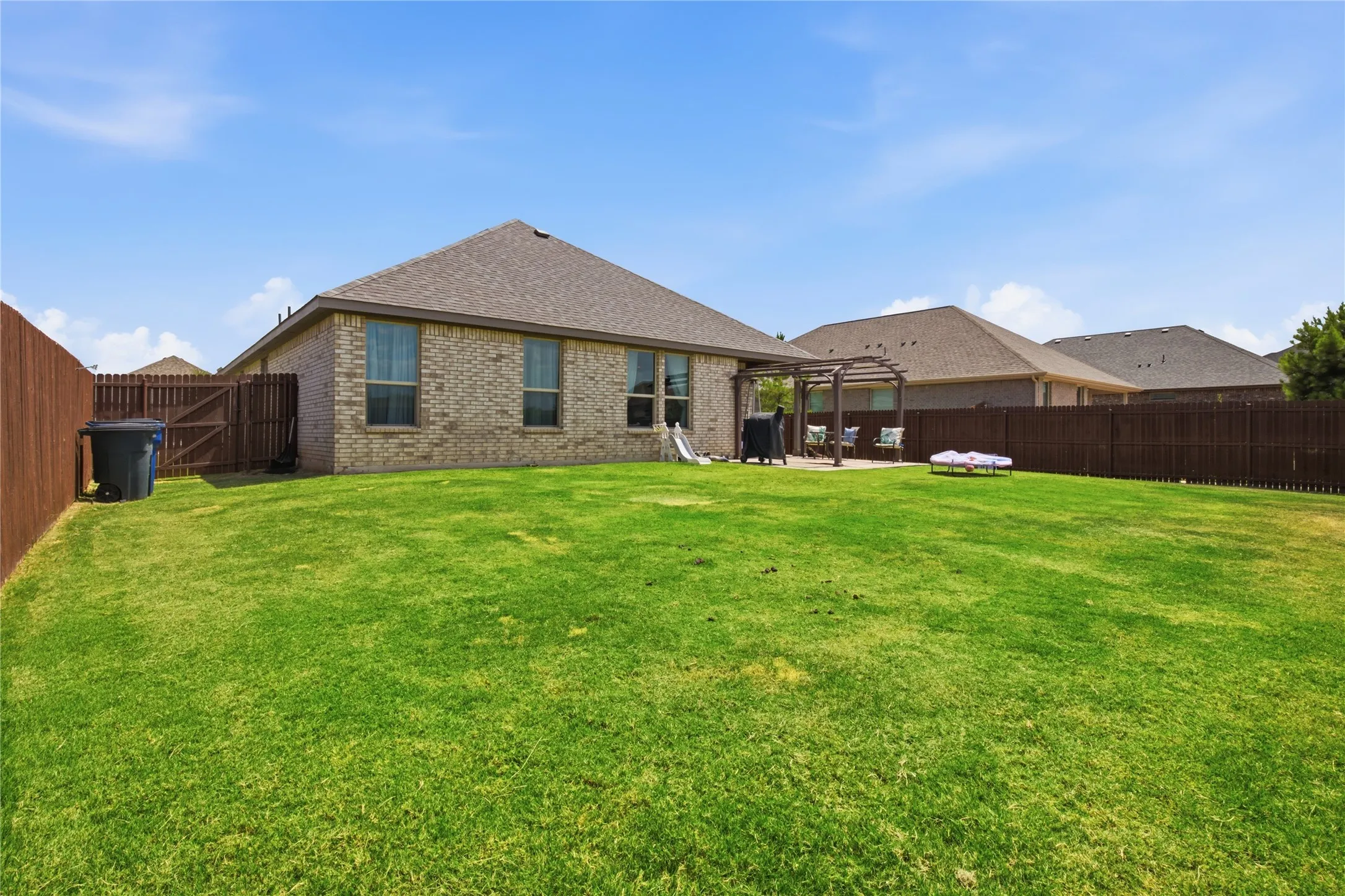 Single Family Residence For Sale in Hood County , 1500 Seabiscuit Drive, Granbury, Texas 76049, 4 Bedroom, 2 Bathroom, 2 Garage spaces, 2,051 Sqft, built in 2021, mls#21334366, Real Estate Agent in Granbury, Homes For Sale in Hood county, Homes For Sale in Granbury, Realtor in Granbury Texas, Real Estate Brokerage Independent Realty Texas, Luminita Cordes Realtor