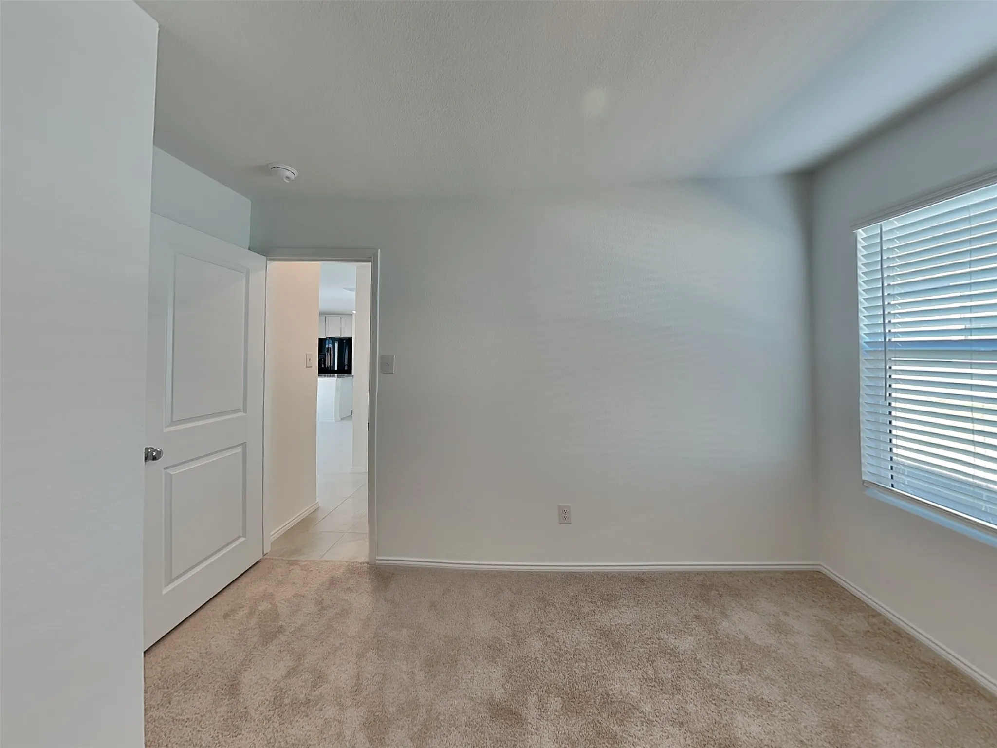 Single Family Residence For Rent in Tarrant County , 9809 Papillion Way, Fort Worth, Texas 76179, 3 Bedroom, 2 Bathroom, 2 Garage spaces, 1,247 Sqft, built in 2023, mls#21333849, Real Estate Agent in Fort Worth, Homes For Rent in Tarrant county, Homes For Rent in Fort Worth, Realtor in Fort Worth Texas, Real Estate Brokerage Independent Realty Texas, Luminita Cordes Realtor