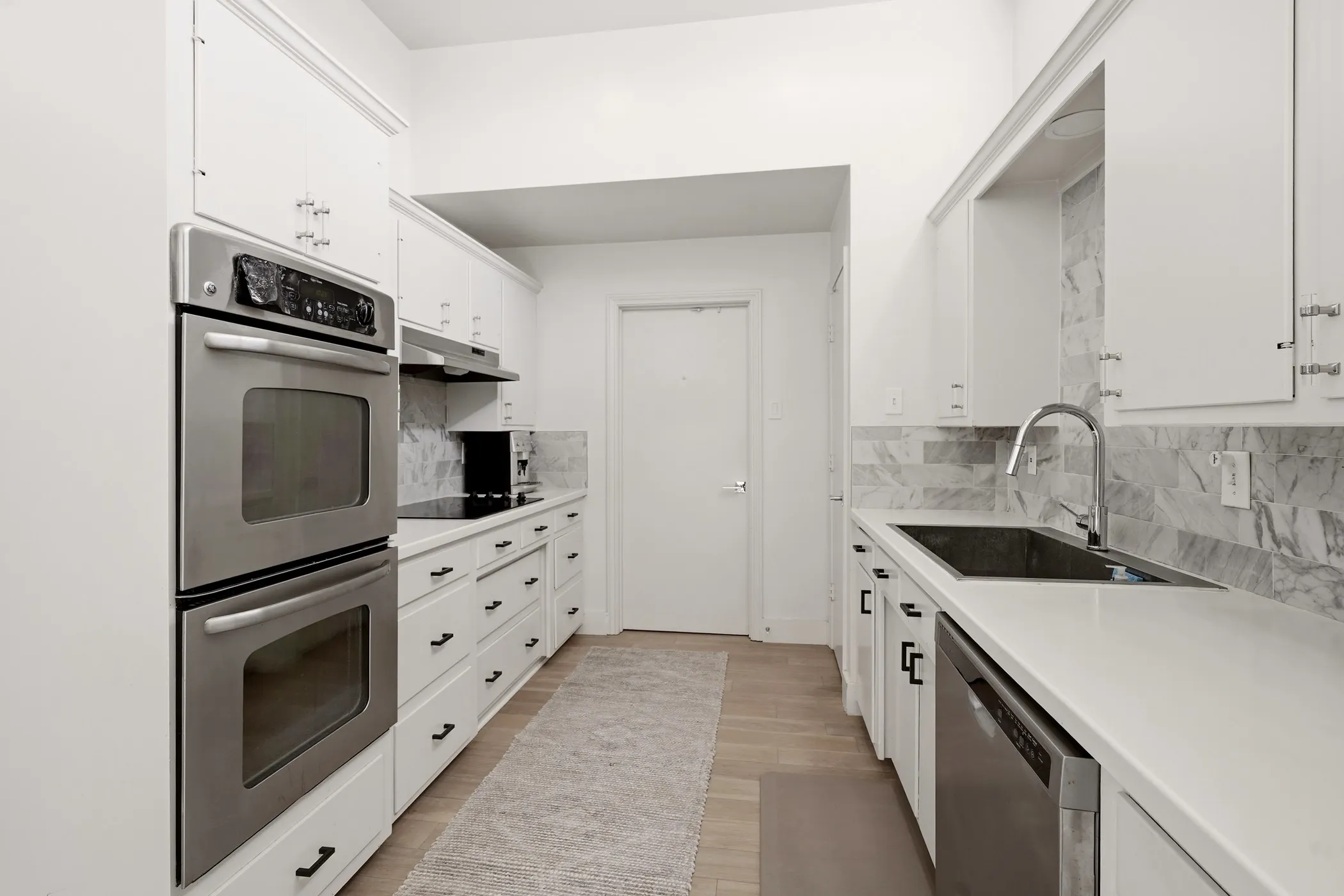 Single Family Residence For Rent in Dallas County , 9618 Fallbrook Drive, Dallas, Texas 75243, 4 Bedroom, 3 Bathroom, 2 Garage spaces, 2,785 Sqft, built in 1973, mls#21334069, Real Estate Agent in Dallas, Homes For Rent in Dallas county, Homes For Rent in Dallas, Realtor in Dallas Texas, Real Estate Brokerage Independent Realty Texas, Luminita Cordes Realtor