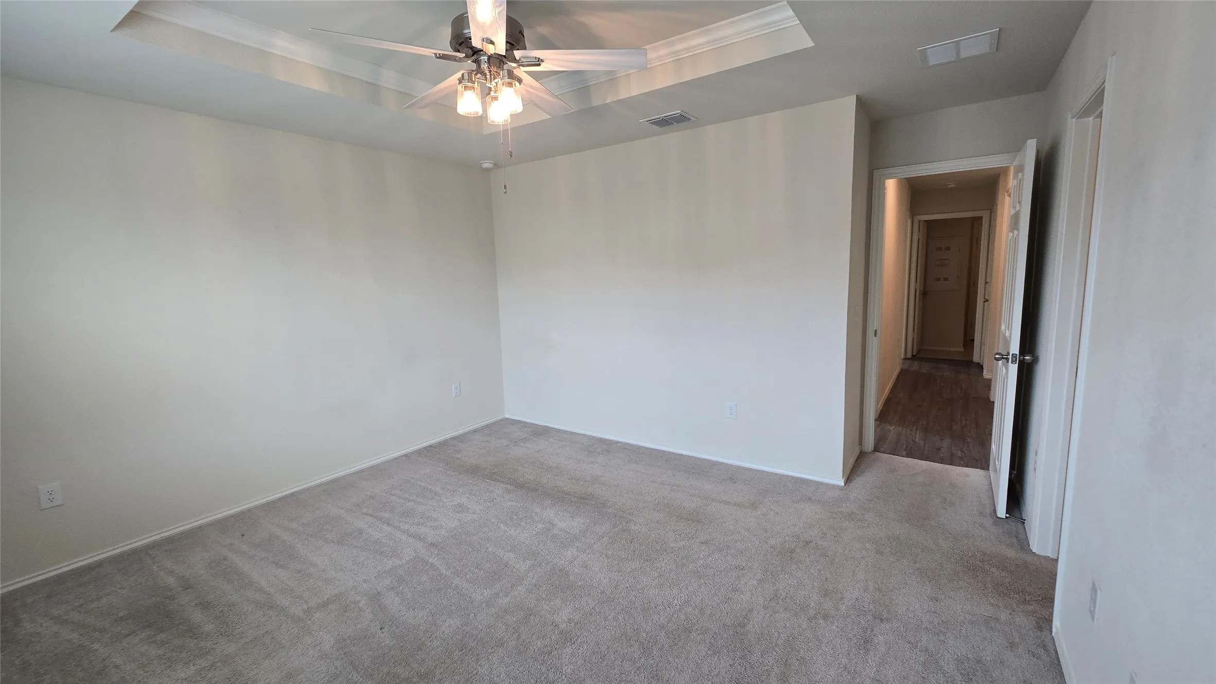 Single Family Residence For Rent in Denton County , 1121 Waggoner Drive, Aubrey, Texas 76227, 3 Bedroom, 2 Bathroom, 2 Garage spaces, 1,501 Sqft, built in 2021, mls#21333551, Real Estate Agent in Aubrey, Homes For Rent in Denton county, Homes For Rent in Aubrey, Realtor in Aubrey Texas, Real Estate Brokerage Independent Realty Texas, Luminita Cordes Realtor