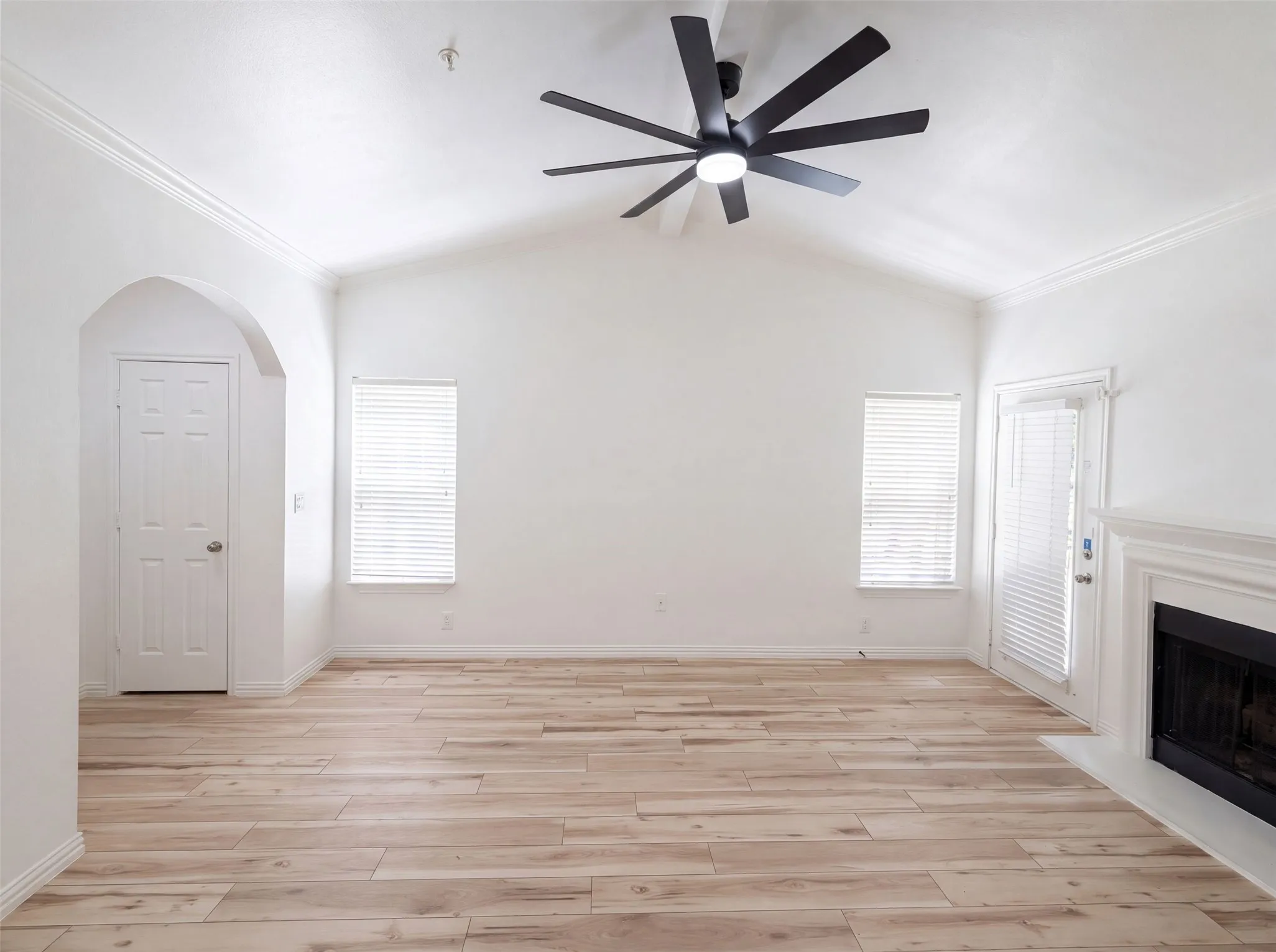 Condominium For Sale in Collin County , 2601 Preston Road 1201, Plano, Texas 75093, 2 Bedroom, 2 Bathroom, 1 Garage spaces, 1,209 Sqft, built in 1995, mls#21334379, Real Estate Agent in Plano, Homes For Sale in Collin county, Homes For Sale in Plano, Realtor in Plano Texas, Real Estate Brokerage Independent Realty Texas, Luminita Cordes Realtor