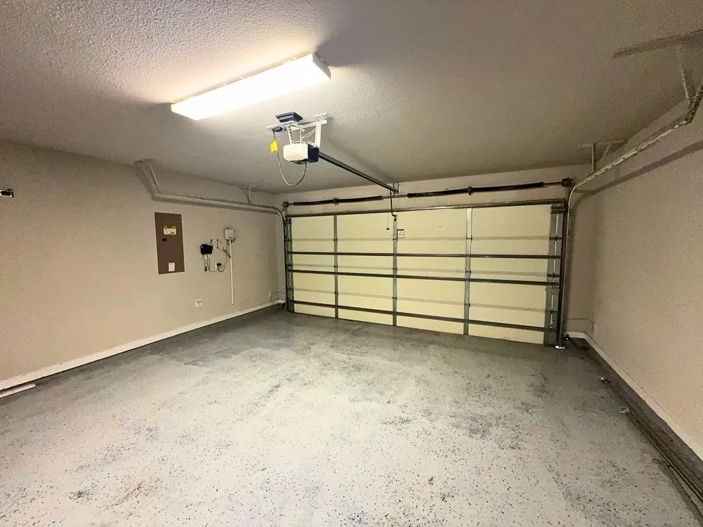 Single Family Residence For Rent in Tarrant County , 2508 Shakopee Street, Fort Worth, Texas 76179, 4 Bedroom, 2 Bathroom, 2 Garage spaces, 2,158 Sqft, built in 2021, mls#21333713, Real Estate Agent in Fort Worth, Homes For Rent in Tarrant county, Homes For Rent in Fort Worth, Realtor in Fort Worth Texas, Real Estate Brokerage Independent Realty Texas, Luminita Cordes Realtor