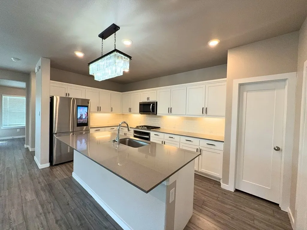 Single Family Residence For Rent in Tarrant County , 2508 Shakopee Street, Fort Worth, Texas 76179, 4 Bedroom, 2 Bathroom, 2 Garage spaces, 2,158 Sqft, built in 2021, mls#21333713, Real Estate Agent in Fort Worth, Homes For Rent in Tarrant county, Homes For Rent in Fort Worth, Realtor in Fort Worth Texas, Real Estate Brokerage Independent Realty Texas, Luminita Cordes Realtor