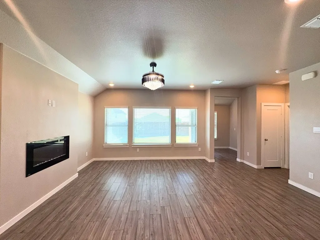 Single Family Residence For Rent in Tarrant County , 2508 Shakopee Street, Fort Worth, Texas 76179, 4 Bedroom, 2 Bathroom, 2 Garage spaces, 2,158 Sqft, built in 2021, mls#21333713, Real Estate Agent in Fort Worth, Homes For Rent in Tarrant county, Homes For Rent in Fort Worth, Realtor in Fort Worth Texas, Real Estate Brokerage Independent Realty Texas, Luminita Cordes Realtor