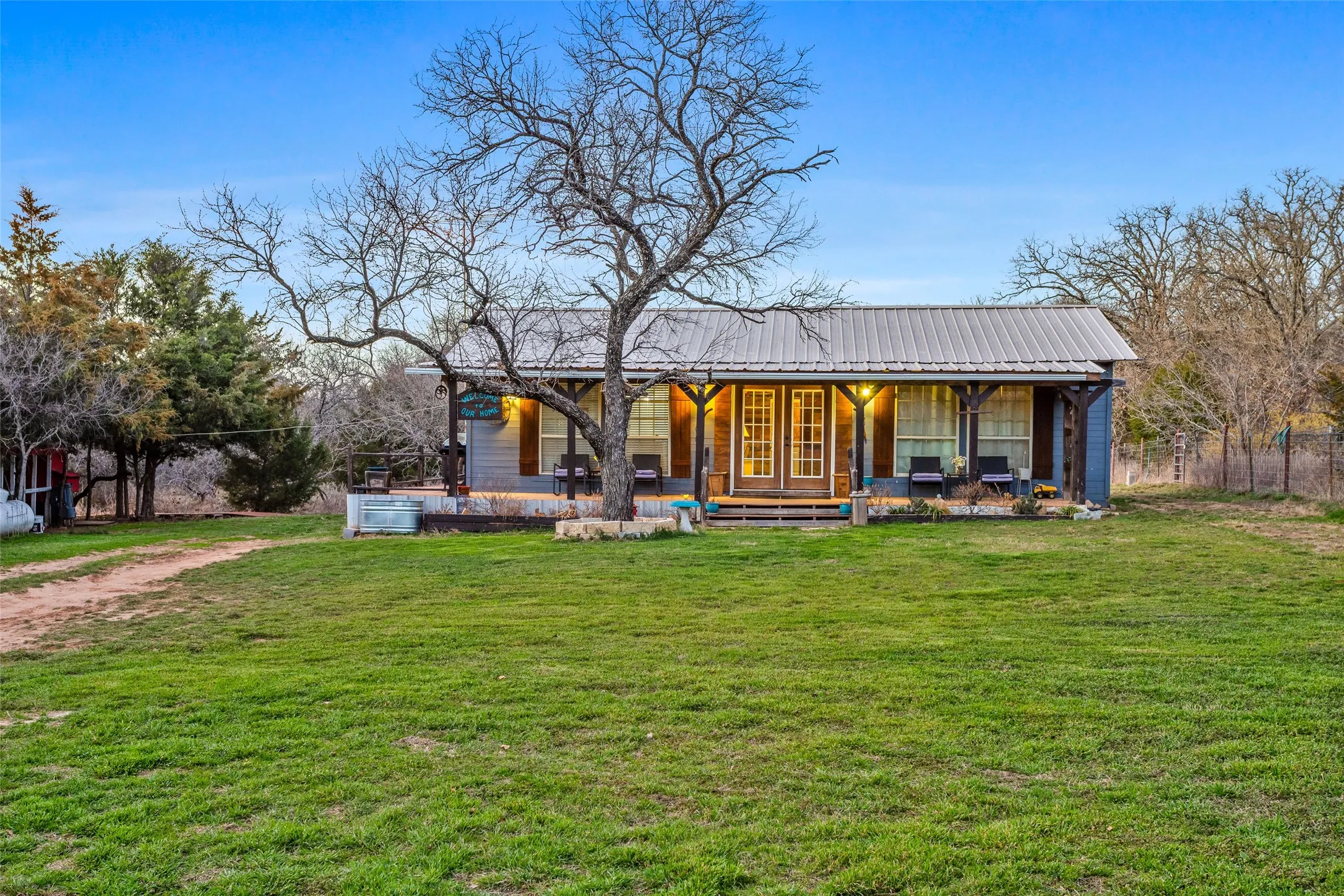 Single Family Residence For Sale in Wise County , 241 County Road 3689, Paradise, Texas 76073, 4 Bedroom, 2 Bathroom, Garage spaces, 2,410 Sqft, built in 1987, Price $514,900, mls#21334389, Real Estate Agent in Paradise, Homes For Sale in Wise county, Homes For Sale in Paradise, Realtor in Paradise Texas, Real Estate Brokerage Independent Realty Texas, Luminita Cordes Realtor