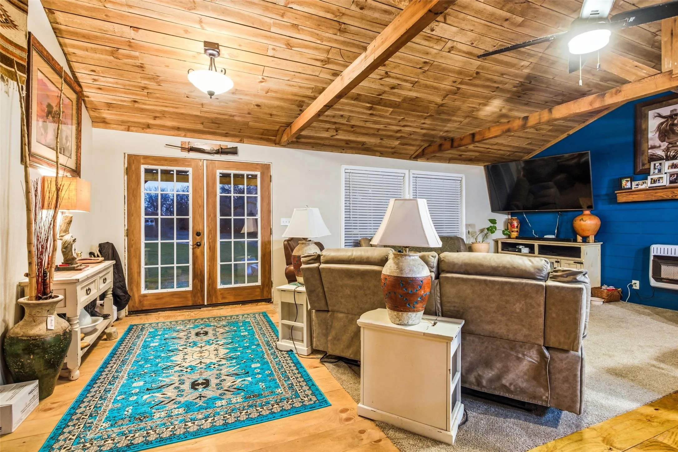 Single Family Residence For Sale in Wise County , 241 County Road 3689, Paradise, Texas 76073, 4 Bedroom, 2 Bathroom, Garage spaces, 2,410 Sqft, built in 1987, Price $514,900, mls#21334389, Real Estate Agent in Paradise, Homes For Sale in Wise county, Homes For Sale in Paradise, Realtor in Paradise Texas, Real Estate Brokerage Independent Realty Texas, Luminita Cordes Realtor