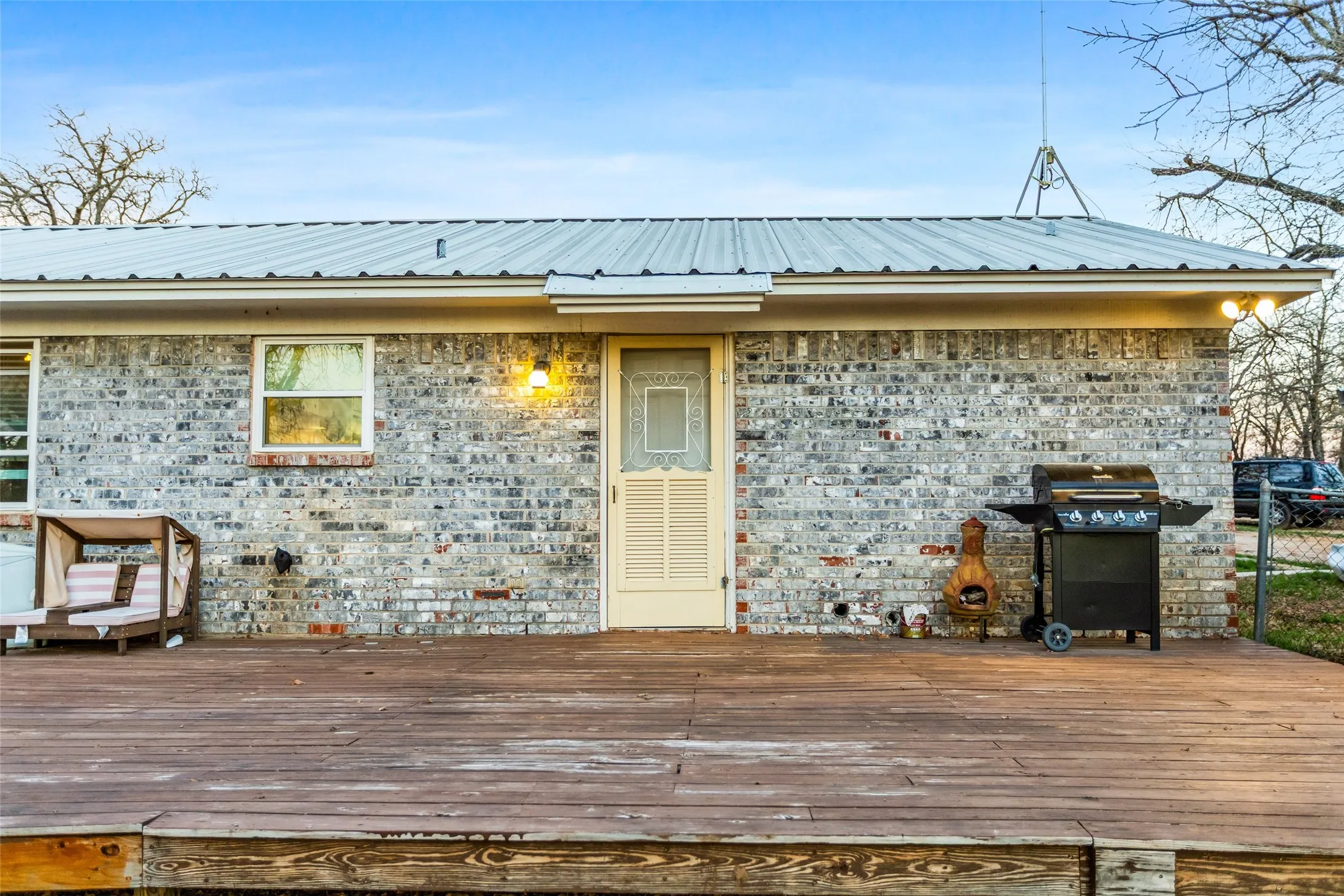 Single Family Residence For Sale in Wise County , 241 County Road 3689, Paradise, Texas 76073, 4 Bedroom, 2 Bathroom, Garage spaces, 2,410 Sqft, built in 1987, Price $514,900, mls#21334389, Real Estate Agent in Paradise, Homes For Sale in Wise county, Homes For Sale in Paradise, Realtor in Paradise Texas, Real Estate Brokerage Independent Realty Texas, Luminita Cordes Realtor