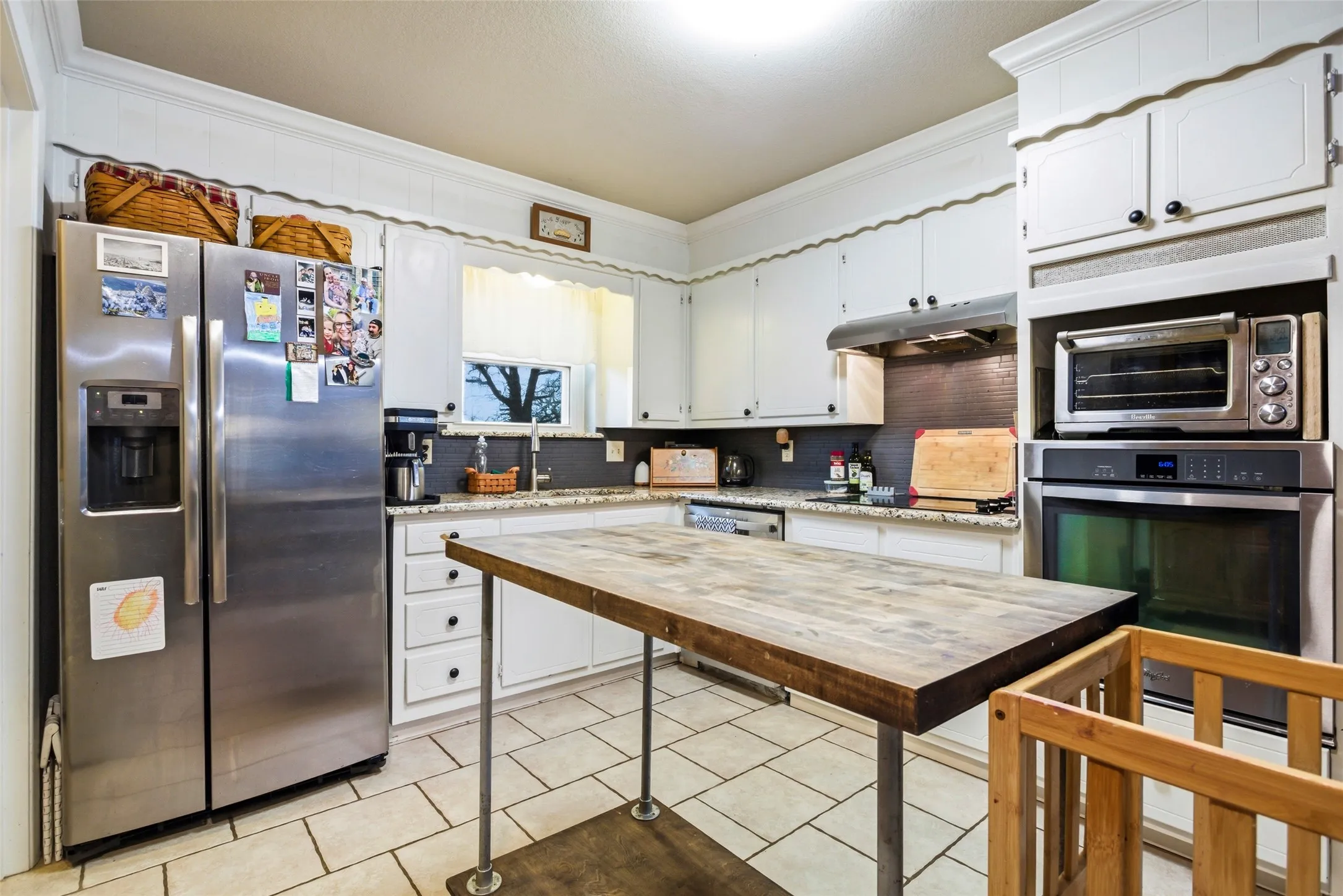 Single Family Residence For Sale in Wise County , 241 County Road 3689, Paradise, Texas 76073, 4 Bedroom, 2 Bathroom, Garage spaces, 2,410 Sqft, built in 1987, Price $514,900, mls#21334389, Real Estate Agent in Paradise, Homes For Sale in Wise county, Homes For Sale in Paradise, Realtor in Paradise Texas, Real Estate Brokerage Independent Realty Texas, Luminita Cordes Realtor